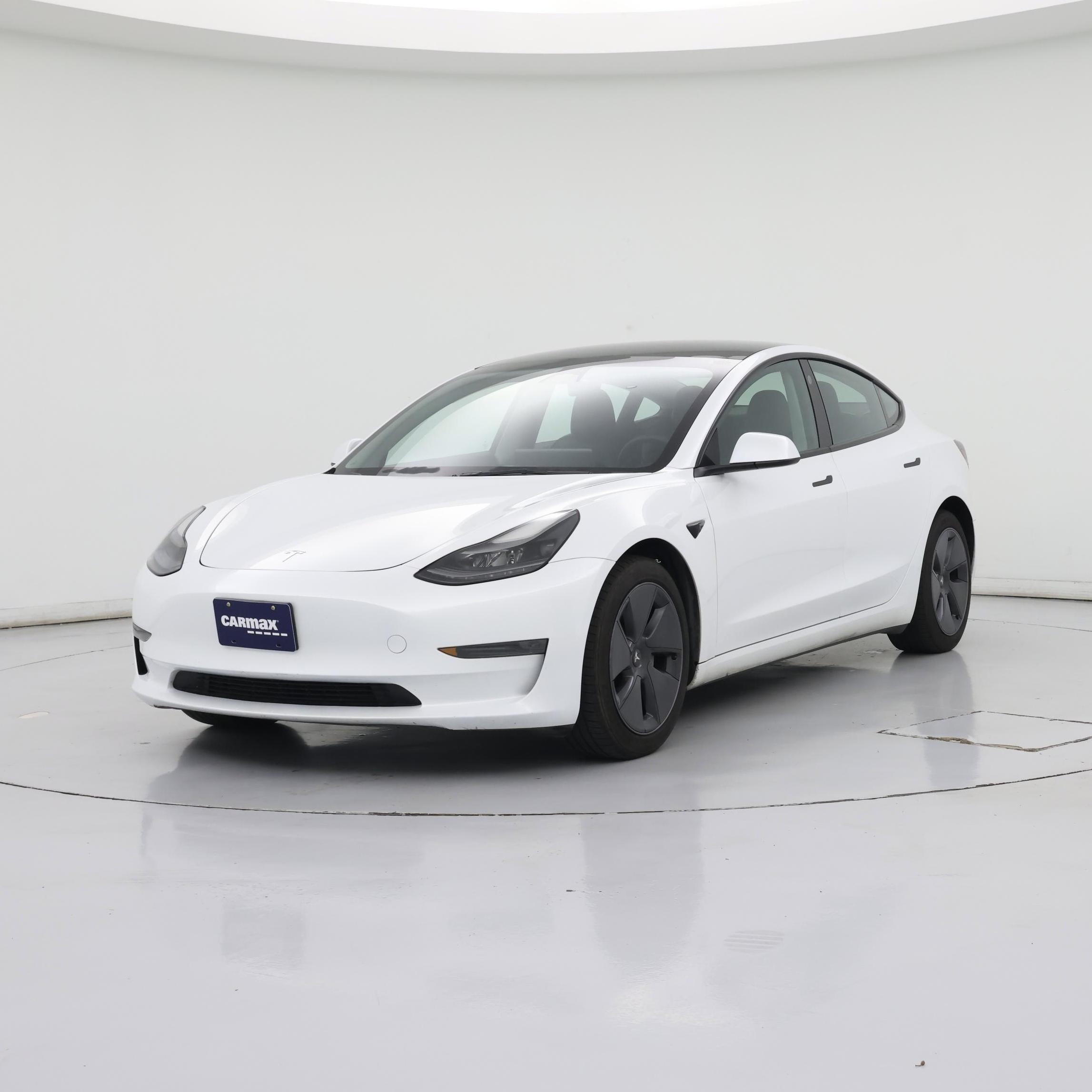 Thumbnail: 2023 Tesla Model 3 - 4