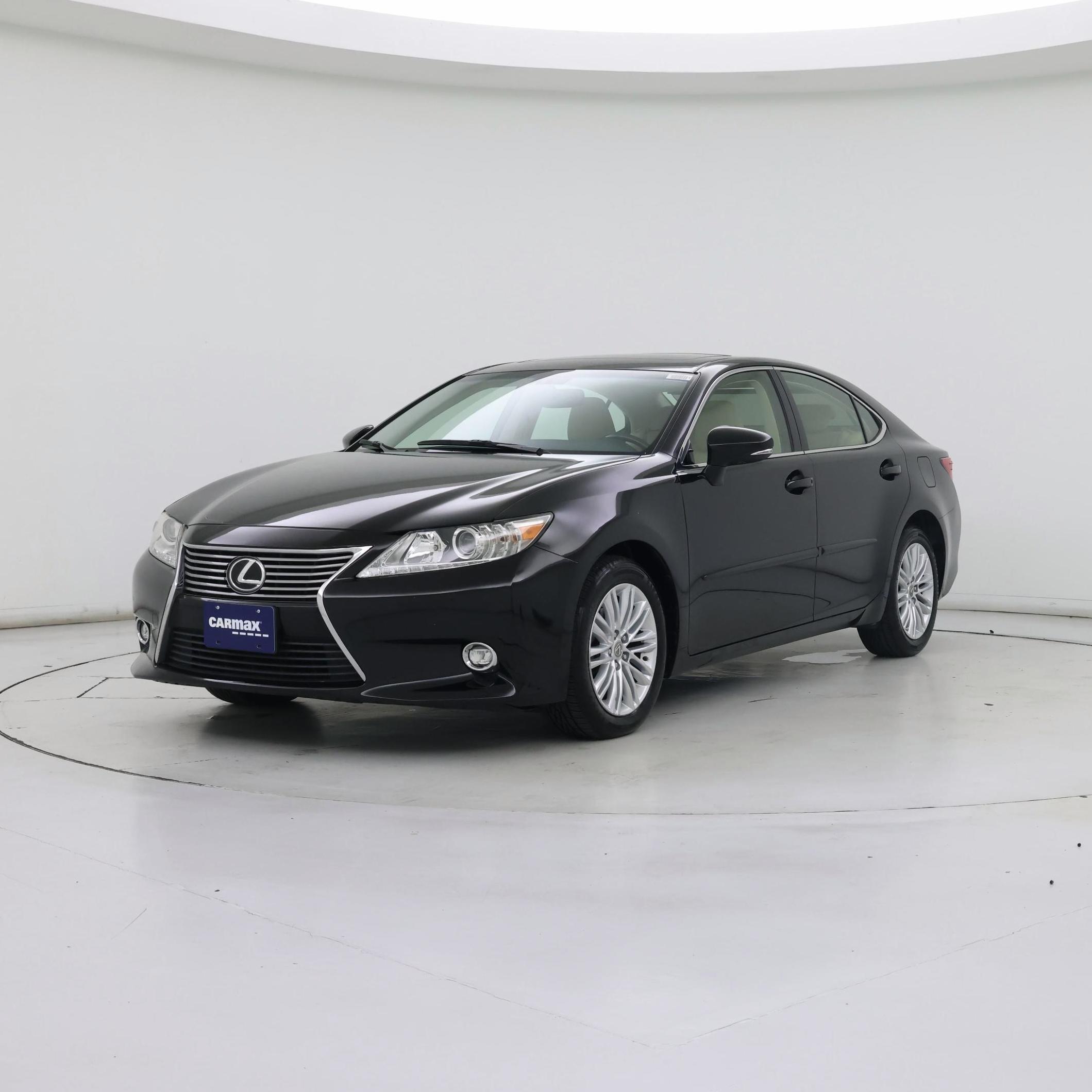 Thumbnail: 2015 Lexus ES - 4