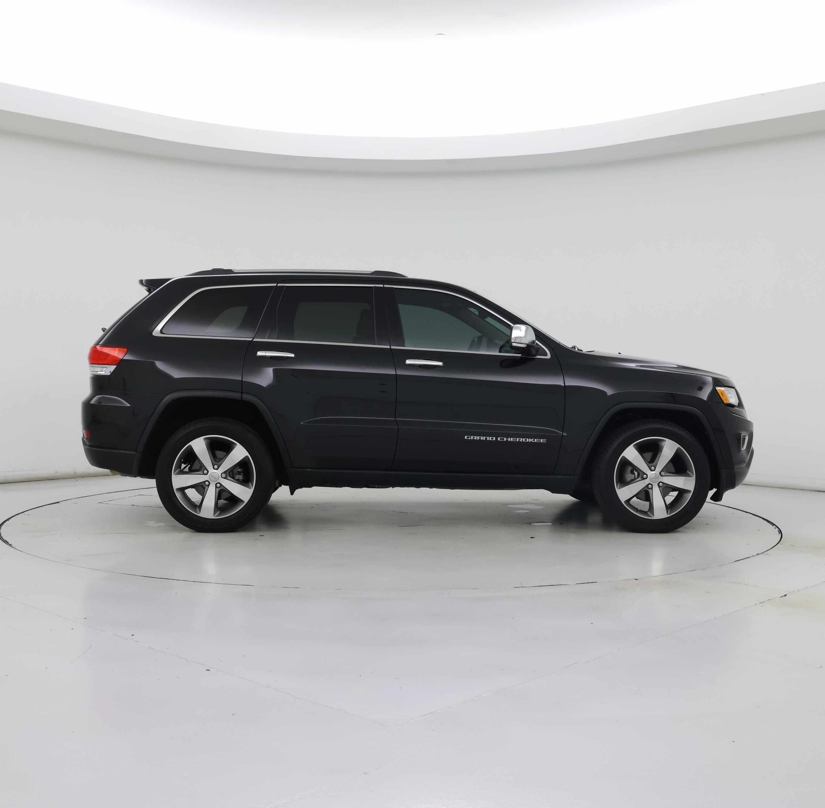 Thumbnail: 2015 Jeep Grand Cherokee - 7