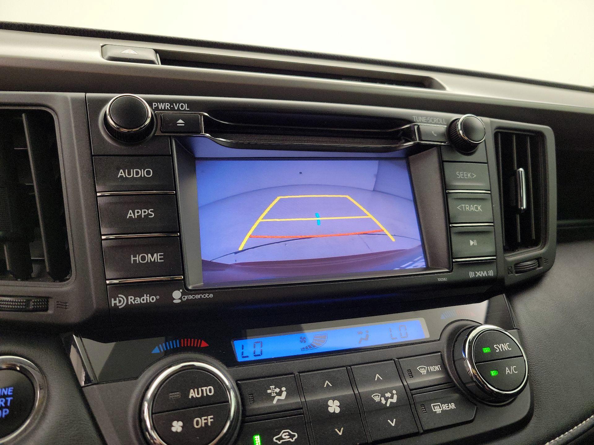 Thumbnail: 2018 Toyota RAV4 - 14