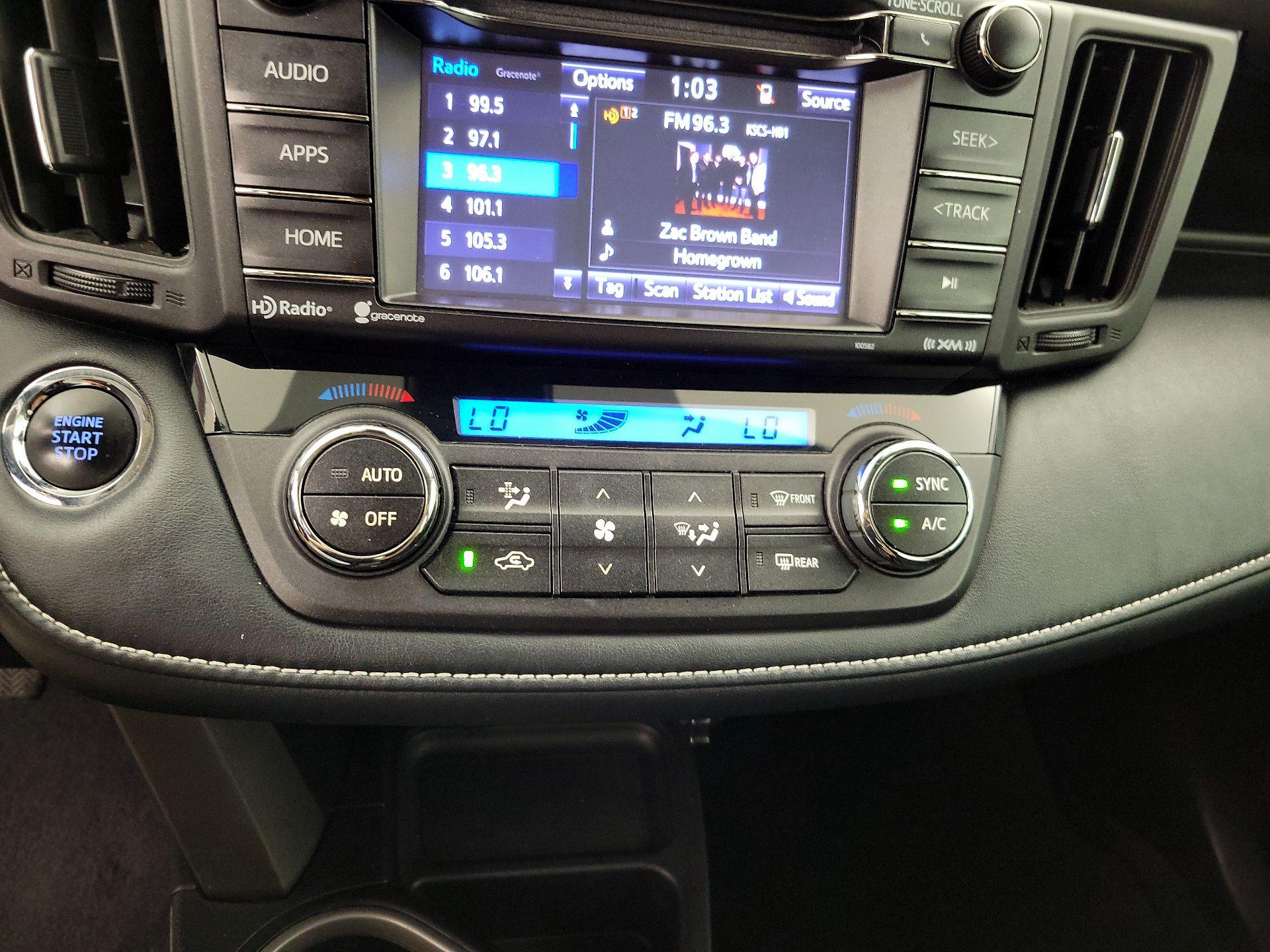 Thumbnail: 2018 Toyota RAV4 - 16