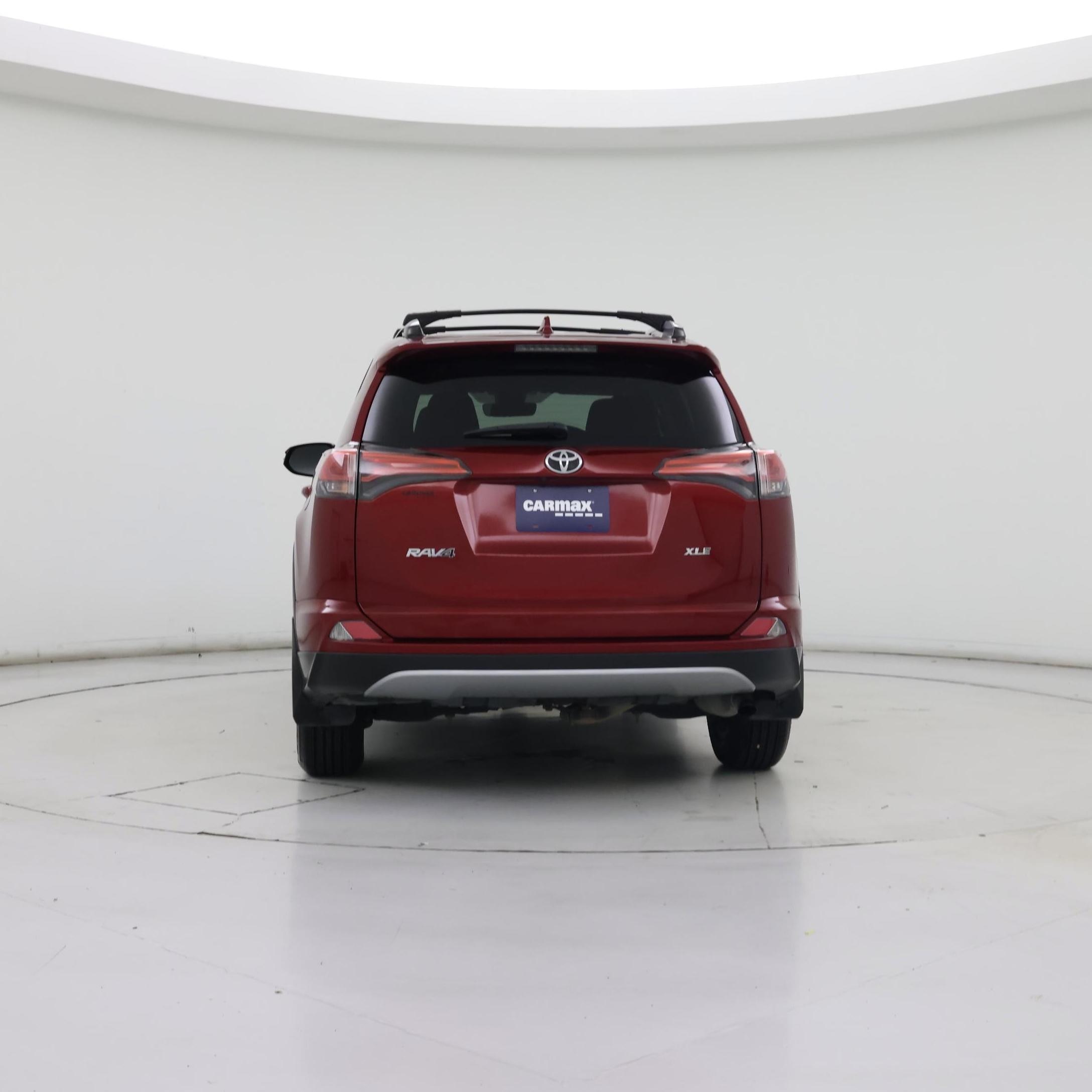 Thumbnail: 2018 Toyota RAV4 - 6