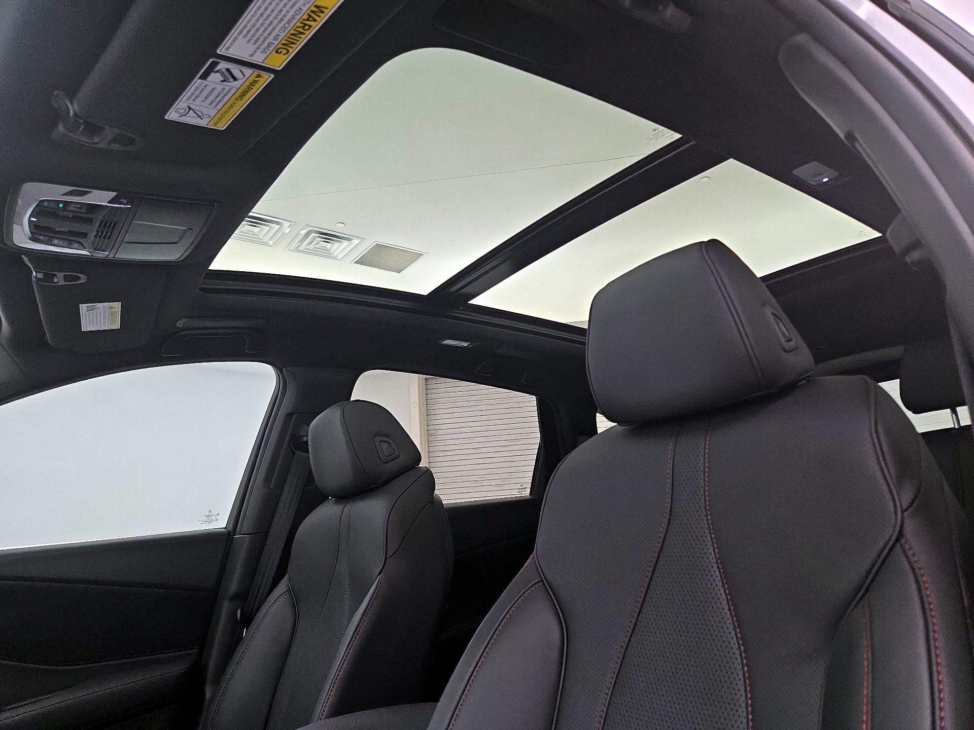 Thumbnail: 2025 Acura RDX - 20