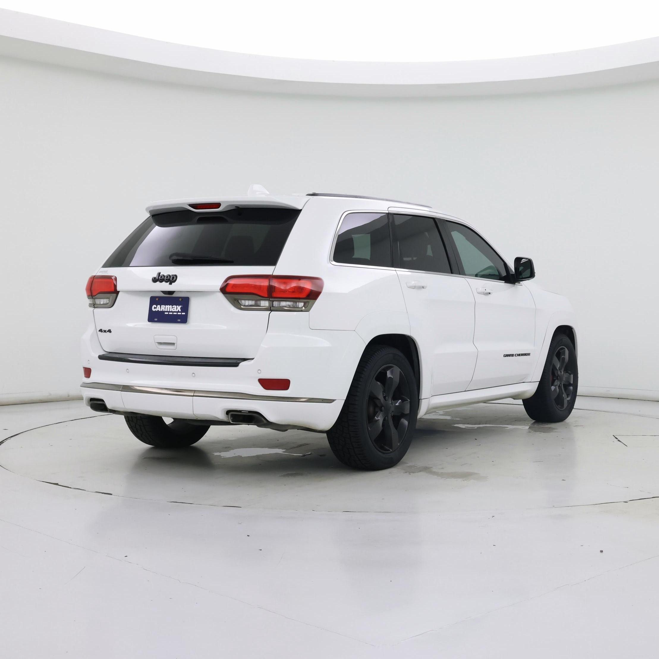 Thumbnail: 2016 Jeep Grand Cherokee - 8