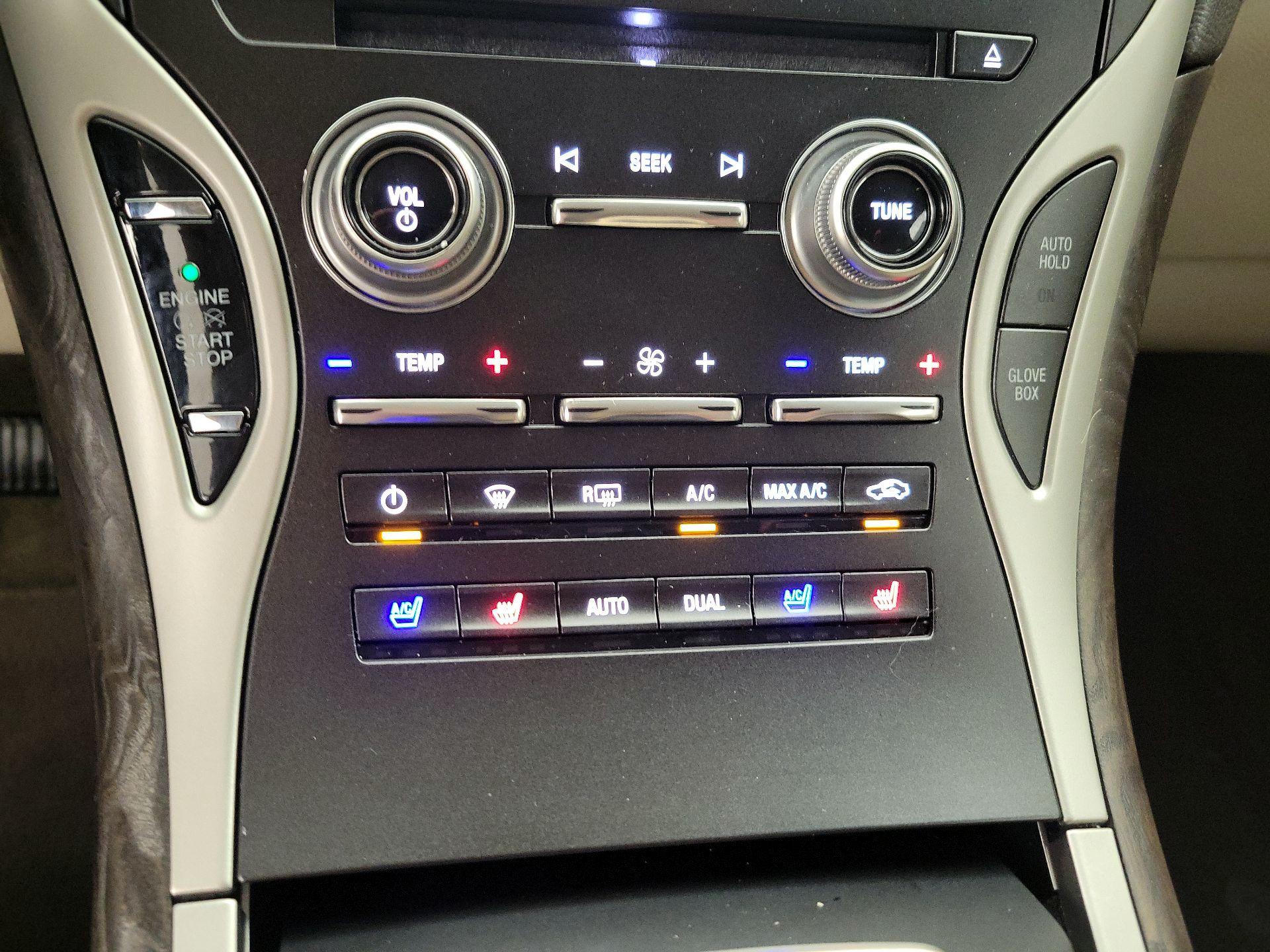 Thumbnail: 2018 Lincoln MKX - 17