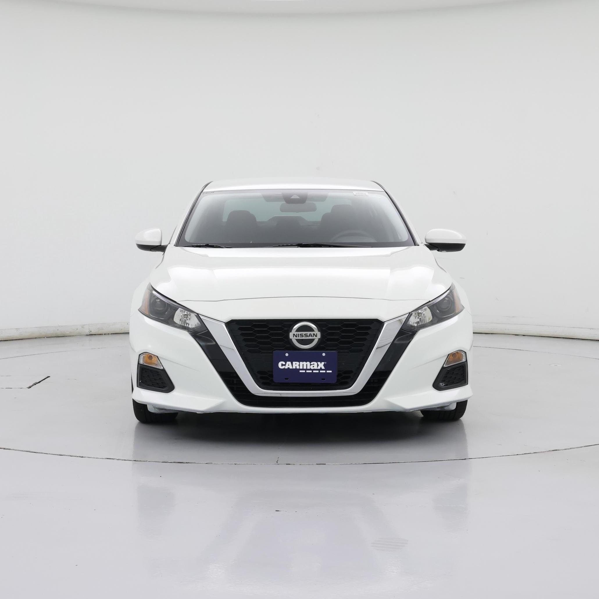 Thumbnail: 2022 Nissan Altima - 5