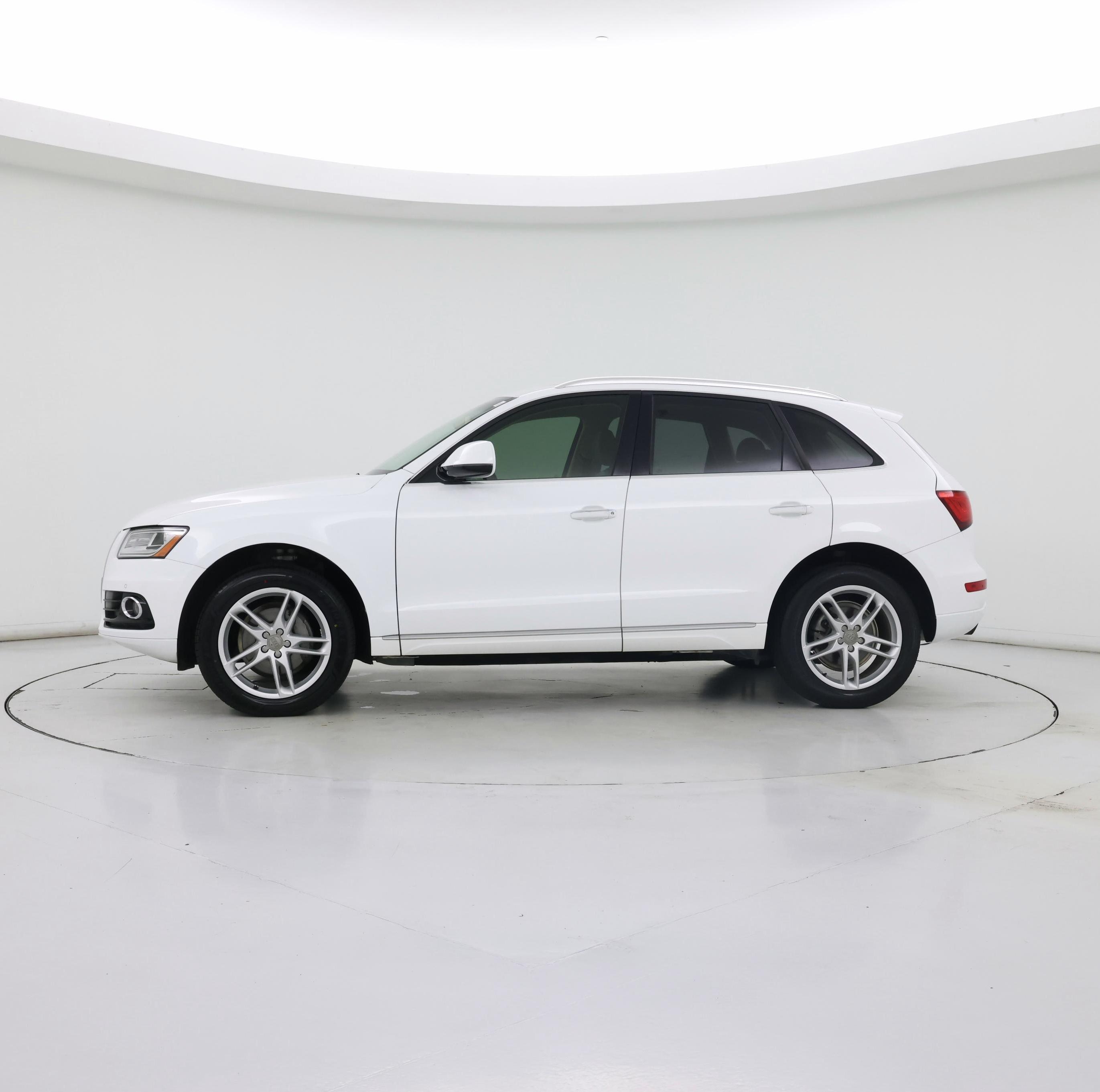 Thumbnail: 2017 Audi Q5 - 3