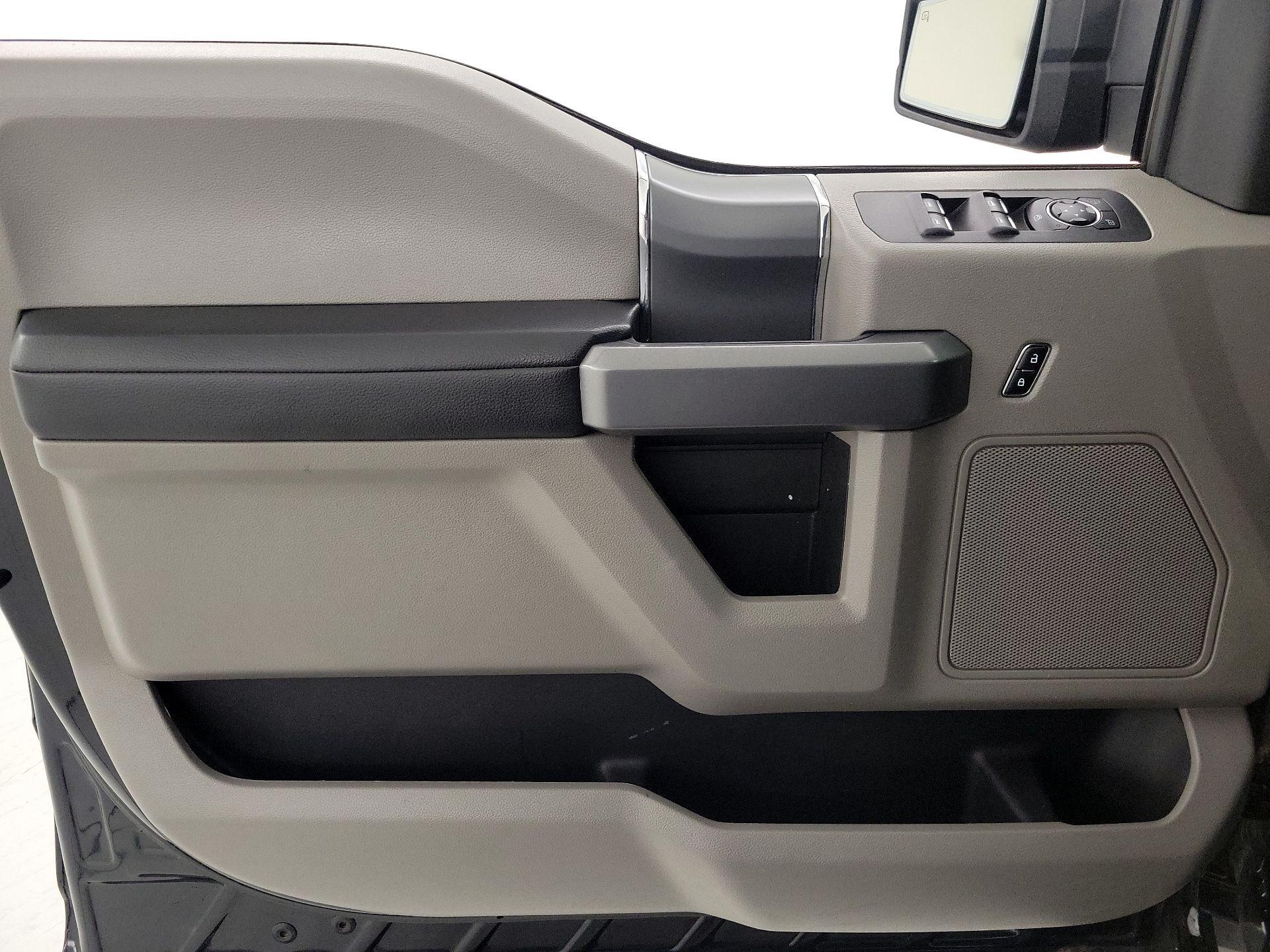 Thumbnail: 2016 Ford F-150 - 12