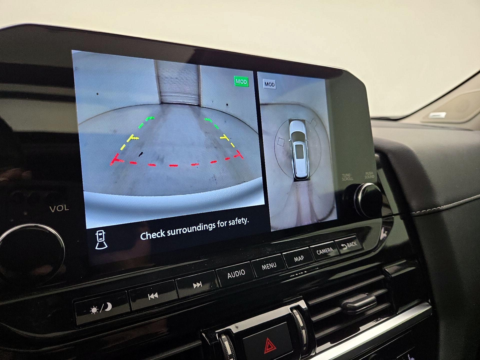 Thumbnail: 2023 Nissan Pathfinder - 15