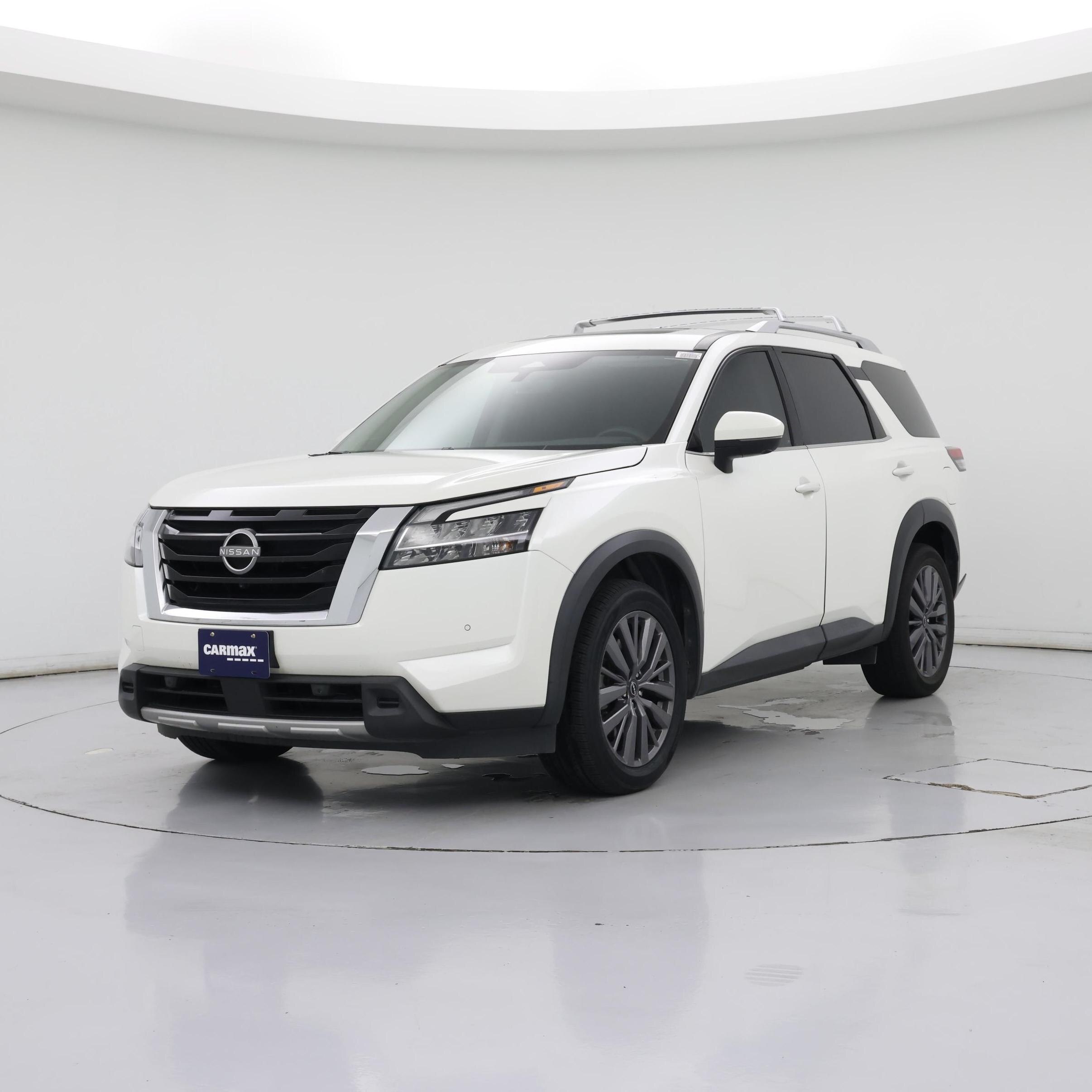 Thumbnail: 2023 Nissan Pathfinder - 4