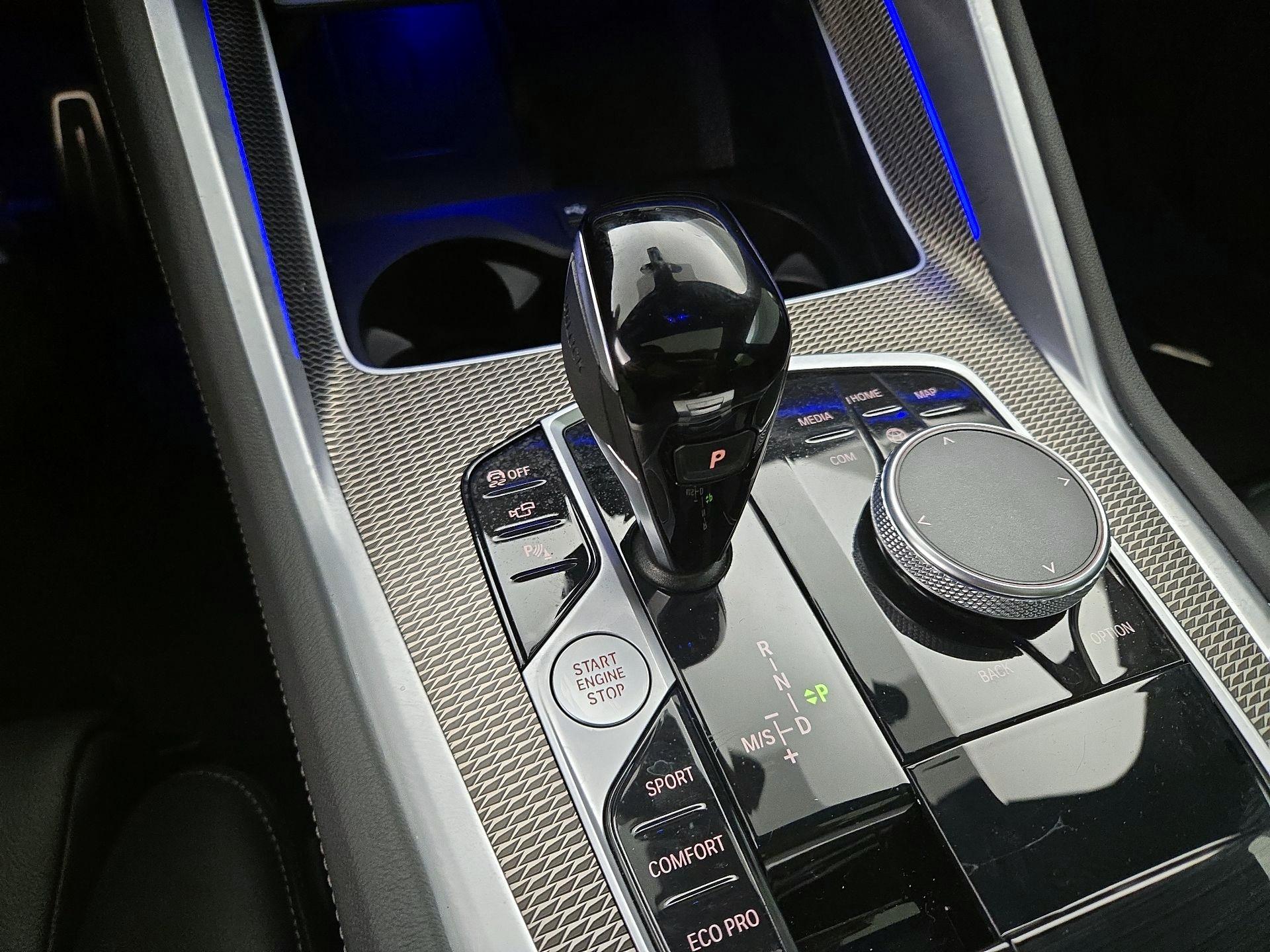 Thumbnail: 2022 BMW X6 - 18