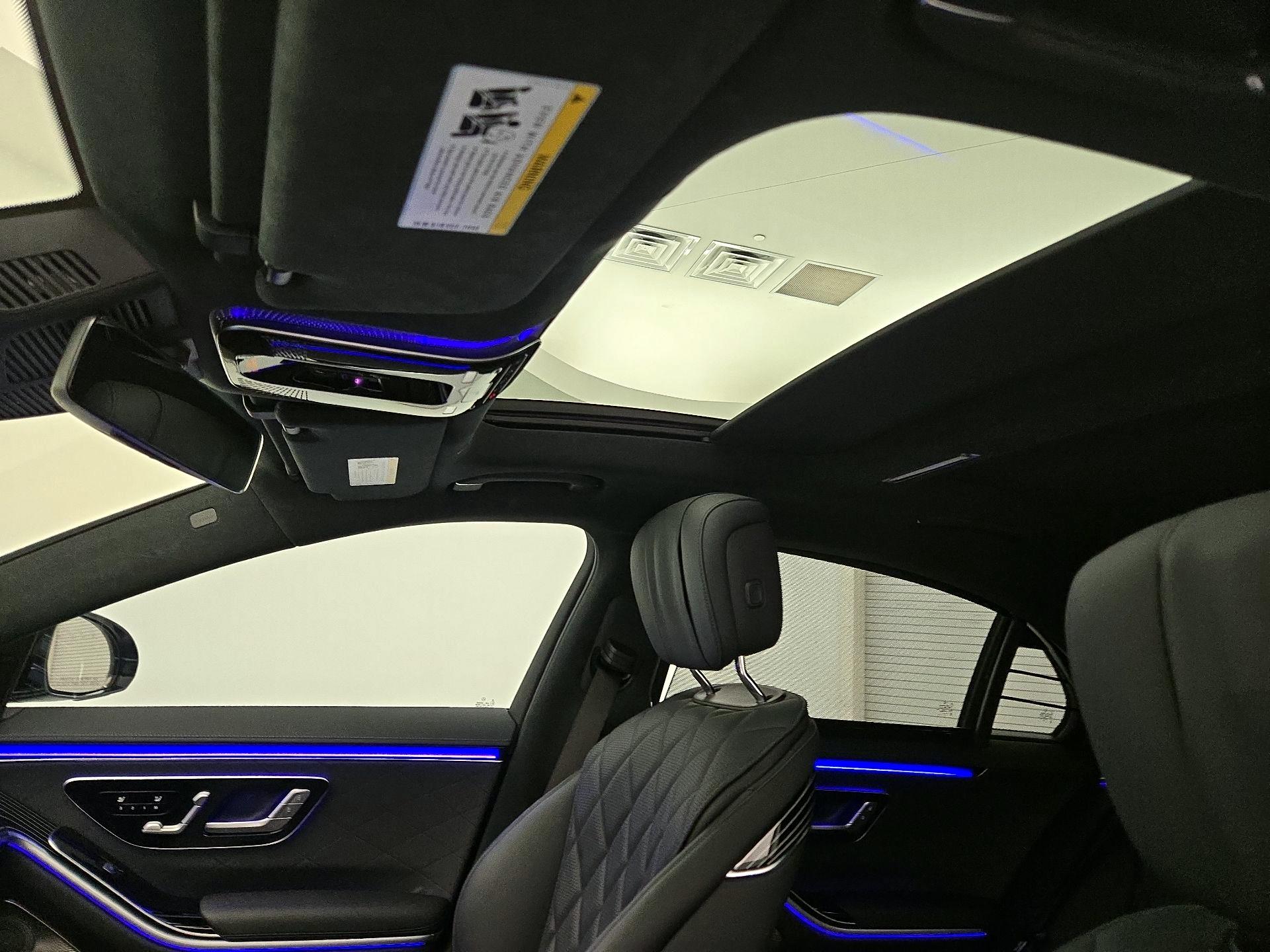 Thumbnail: 2022 Mercedes-Benz S-Class - 19