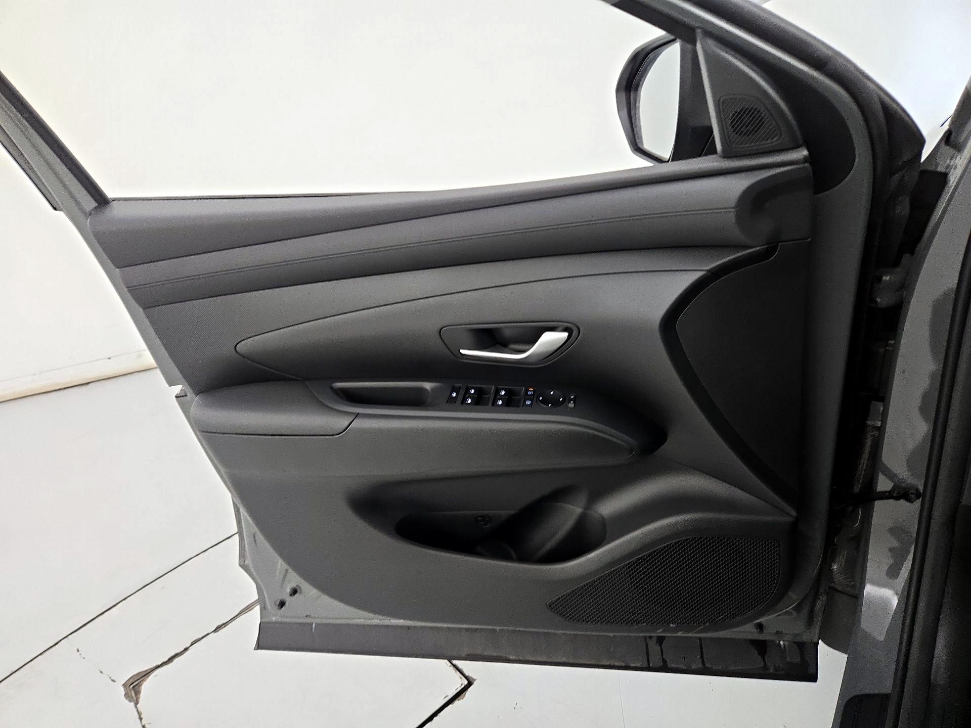 Thumbnail: 2025 Hyundai Tucson - 12