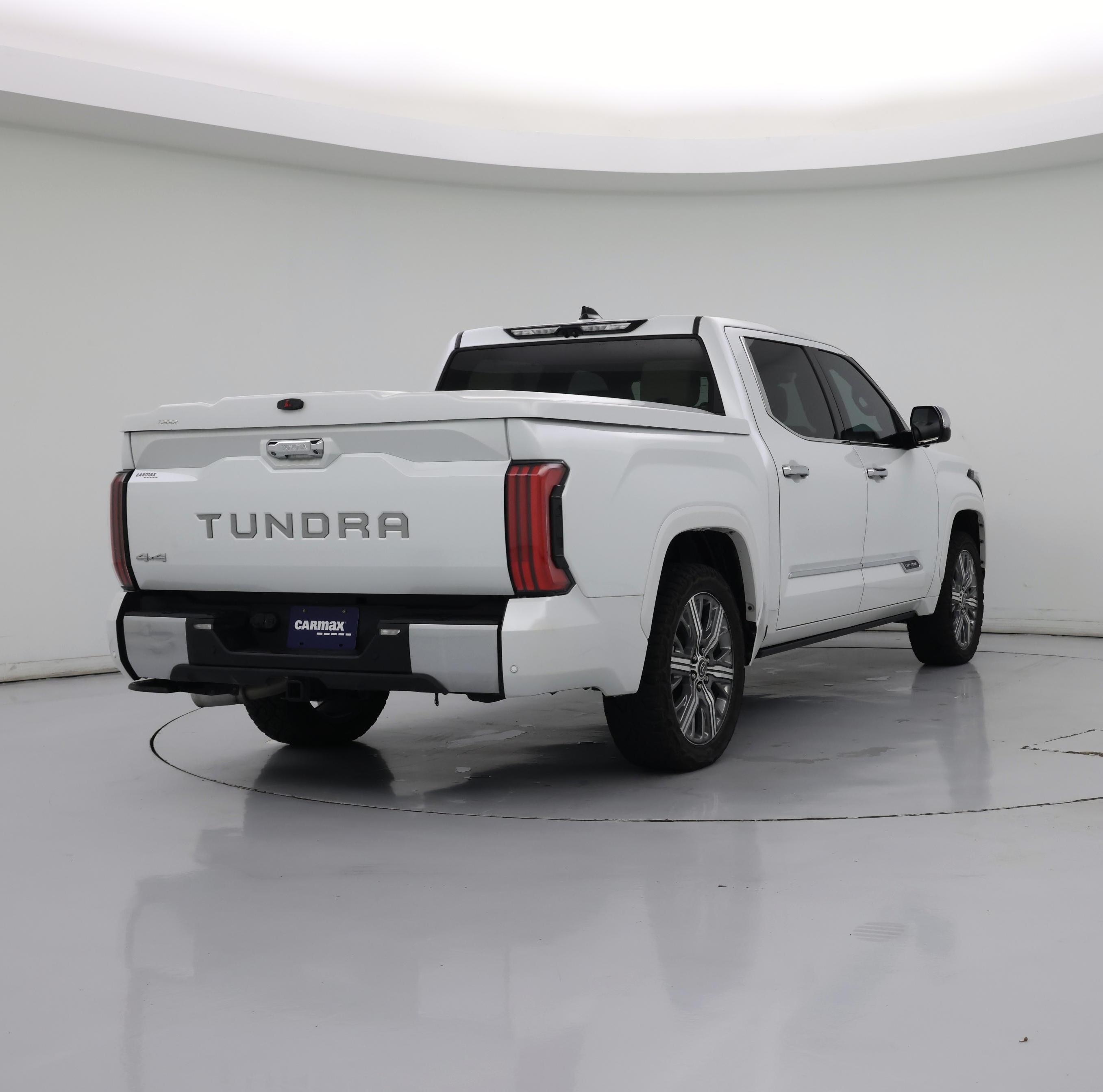 Thumbnail: 2023 Toyota Tundra - 8