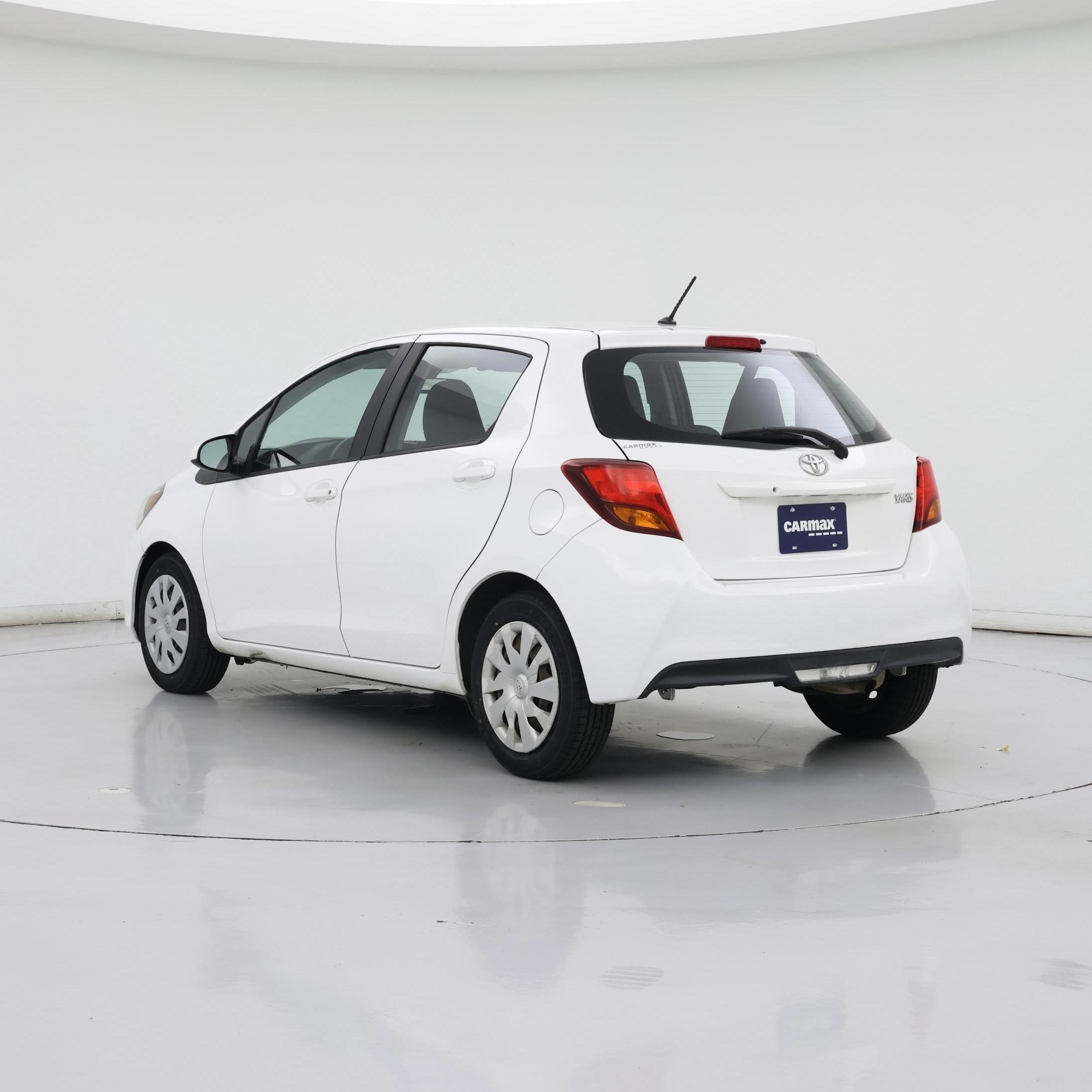 Thumbnail: 2017 Toyota Yaris - 2