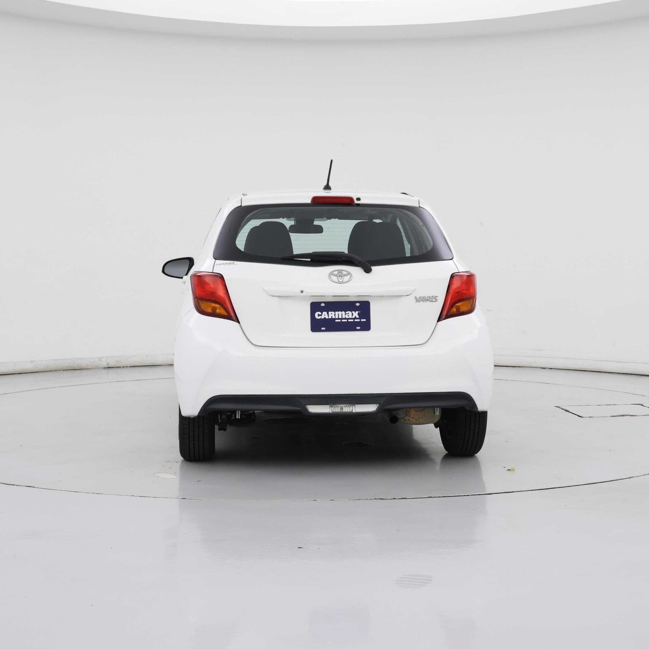 Thumbnail: 2017 Toyota Yaris - 6