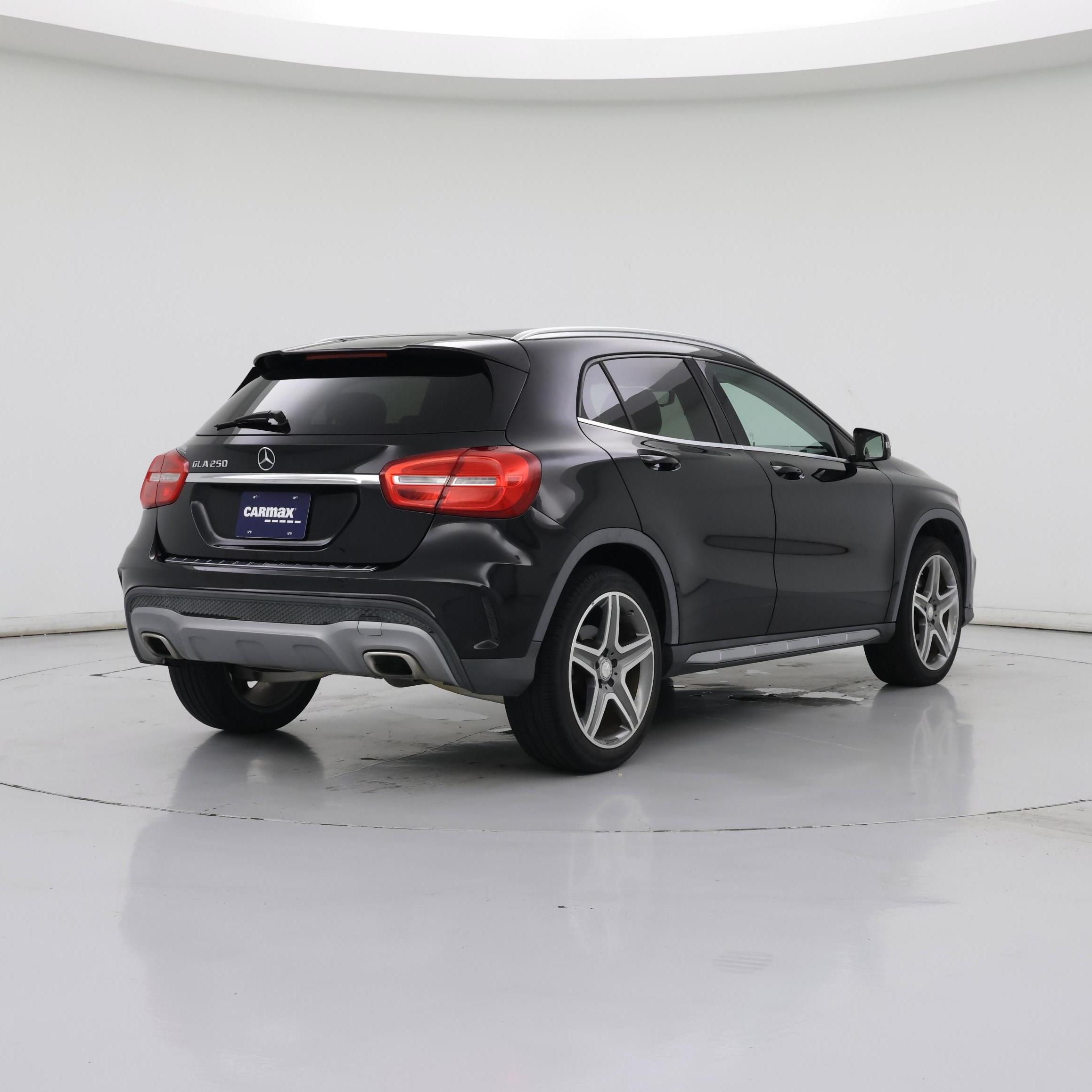 Thumbnail: 2015 Mercedes-Benz GLA - 8