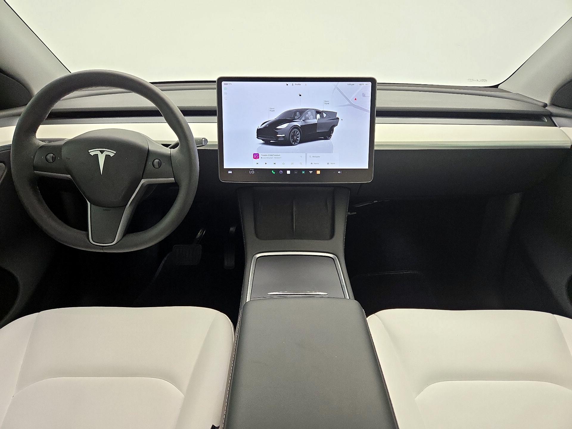 Thumbnail: 2023 Tesla Model Y - 9