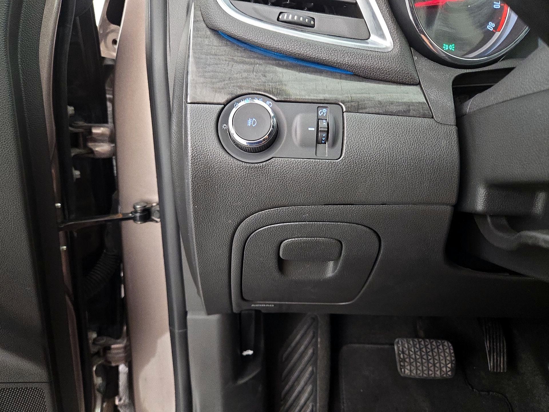 Thumbnail: 2015 Buick Encore - 13