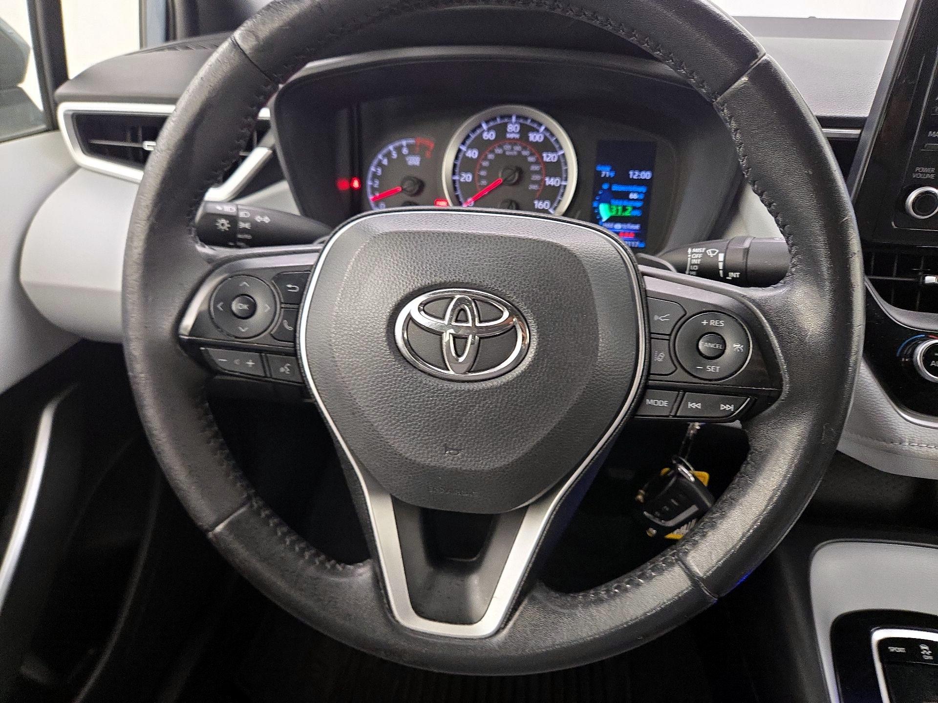 Thumbnail: 2022 Toyota Corolla - 10