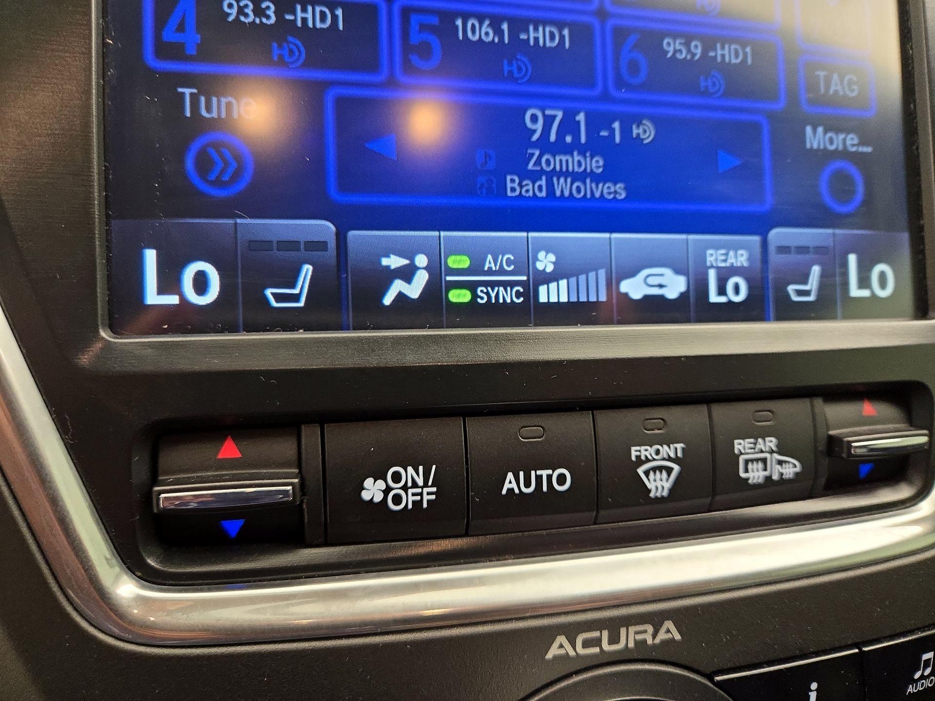Thumbnail: 2015 Acura MDX - 16
