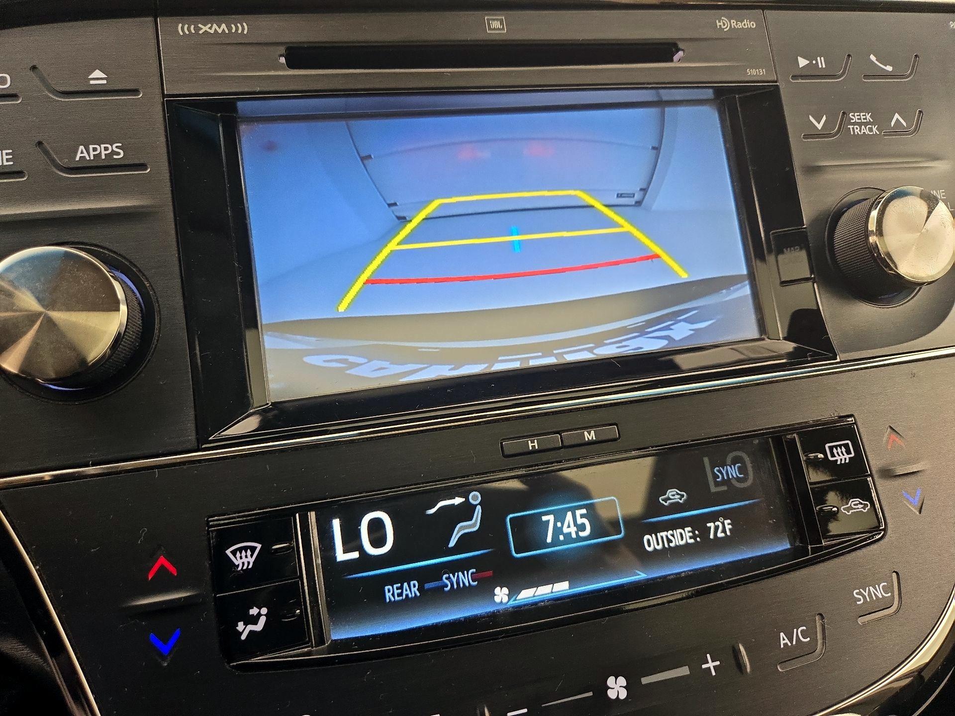 Thumbnail: 2018 Toyota Avalon - 14