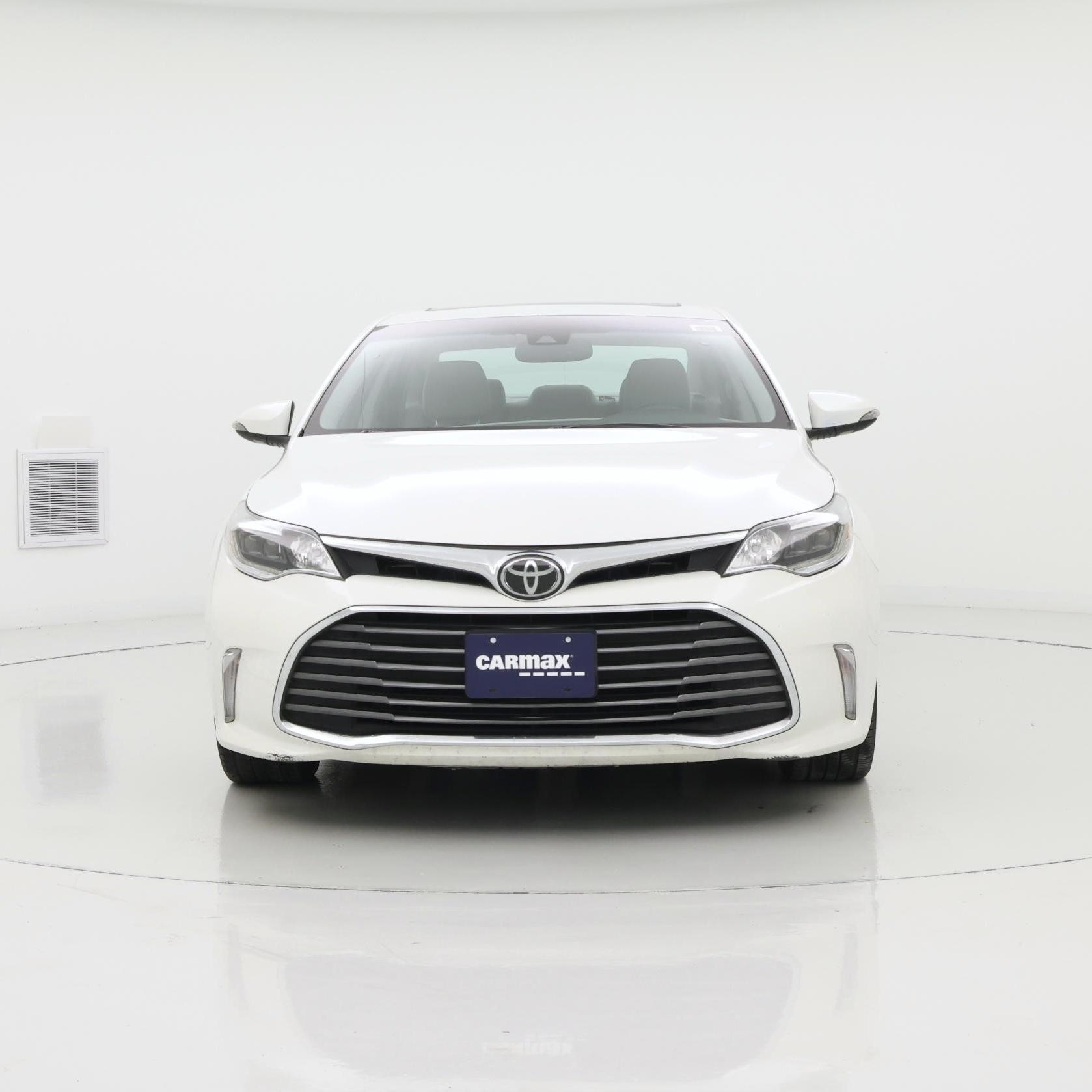 Thumbnail: 2018 Toyota Avalon - 5
