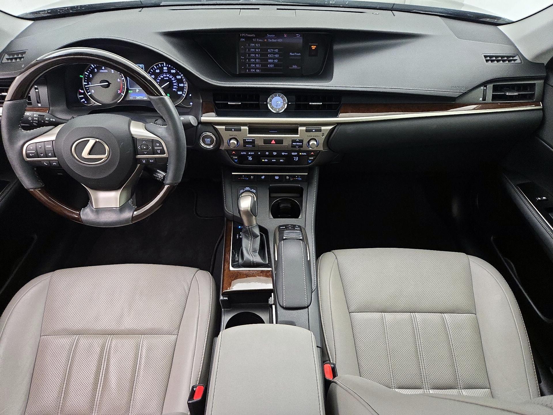 Thumbnail: 2018 Lexus ES - 9