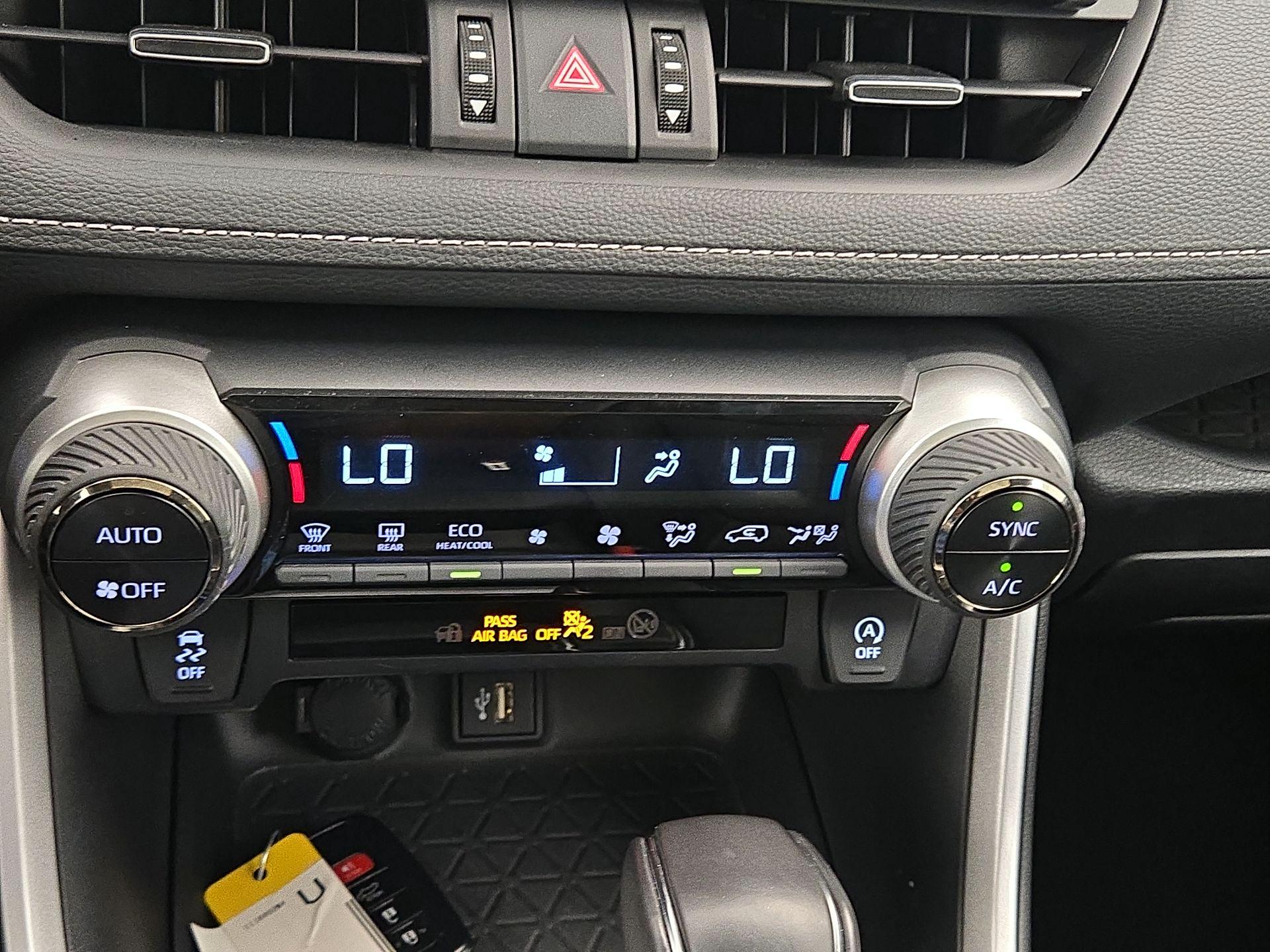 Thumbnail: 2024 Toyota RAV4 - 16
