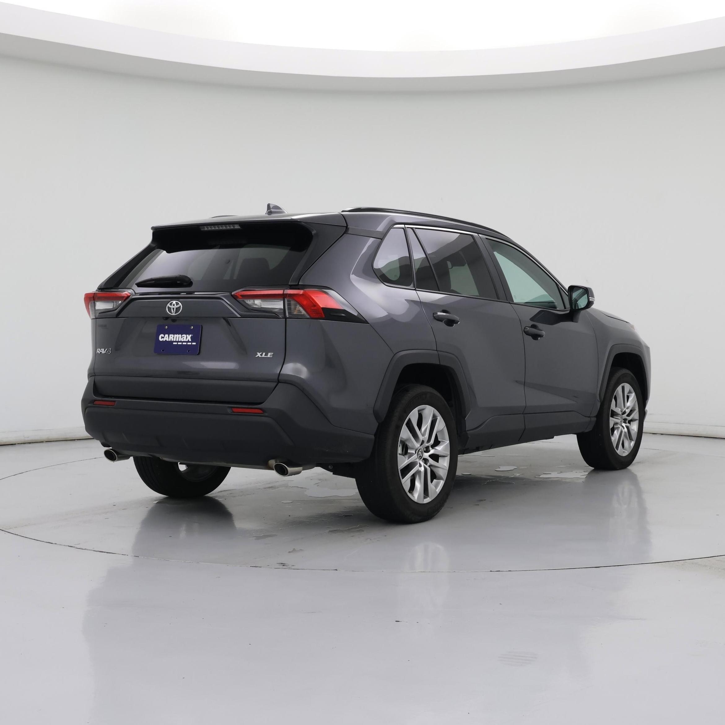 Thumbnail: 2024 Toyota RAV4 - 8