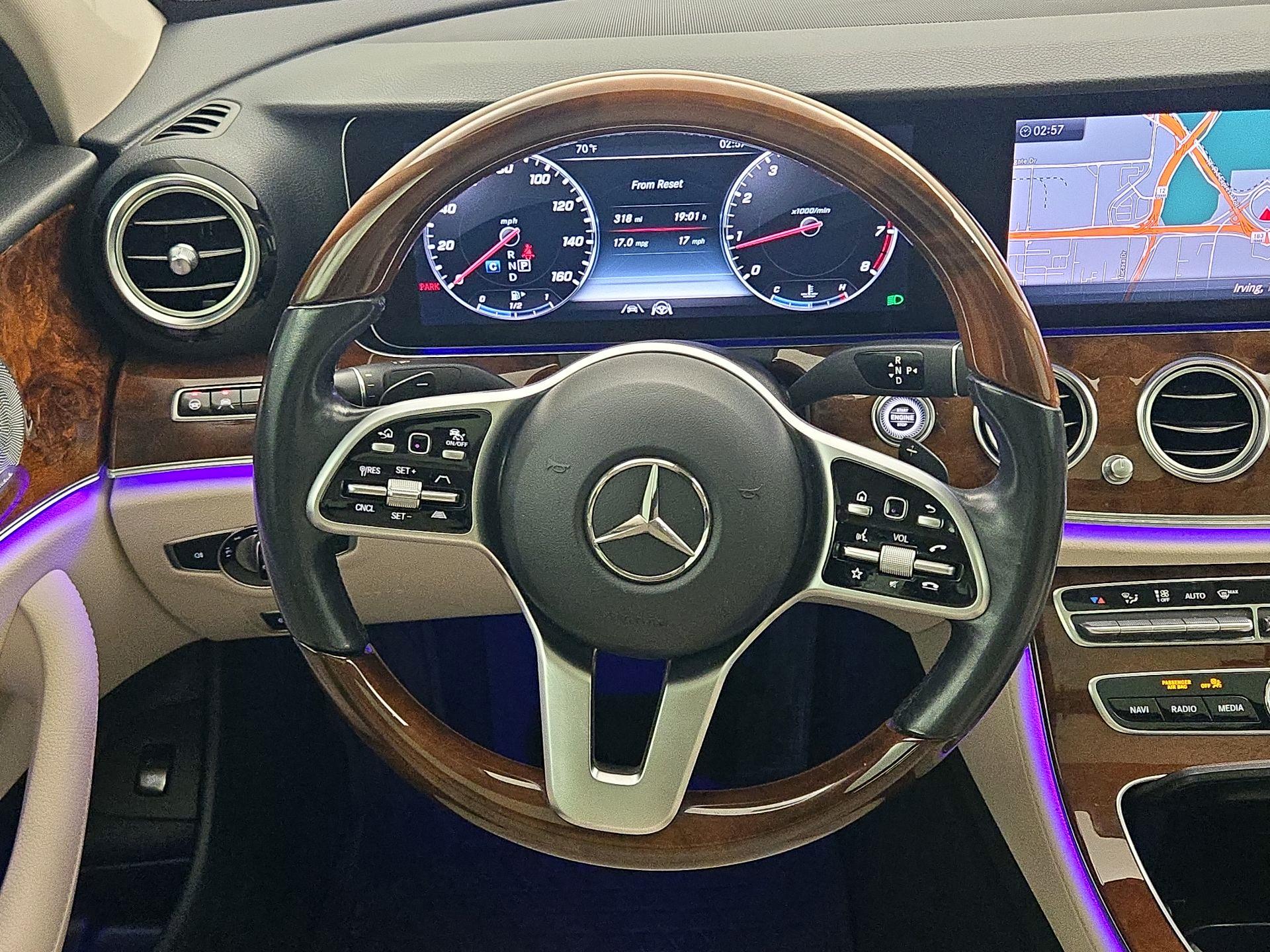 Thumbnail: 2020 Mercedes-Benz E-Class - 10