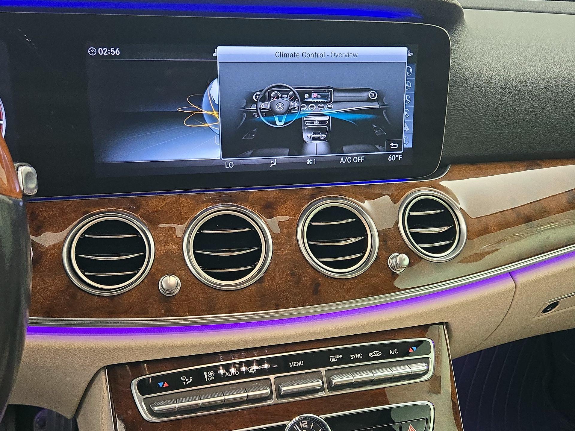 Thumbnail: 2020 Mercedes-Benz E-Class - 17