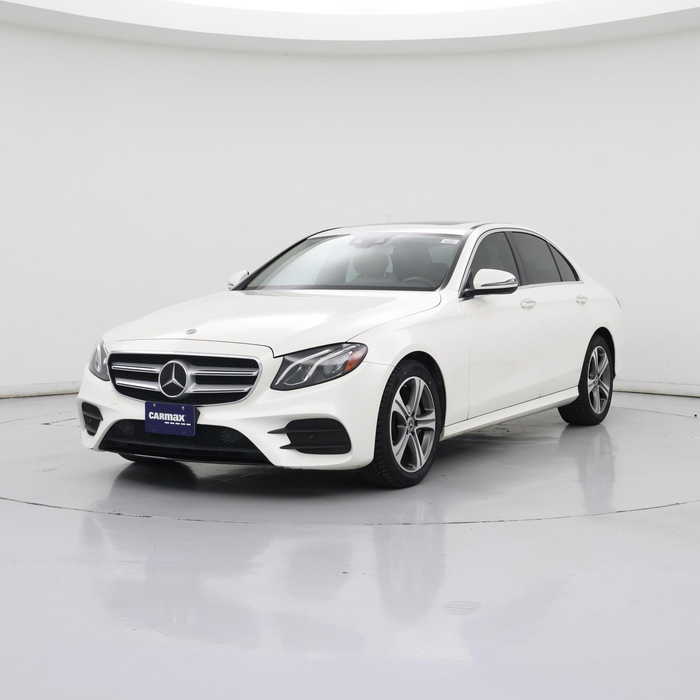 Thumbnail: 2020 Mercedes-Benz E-Class - 4
