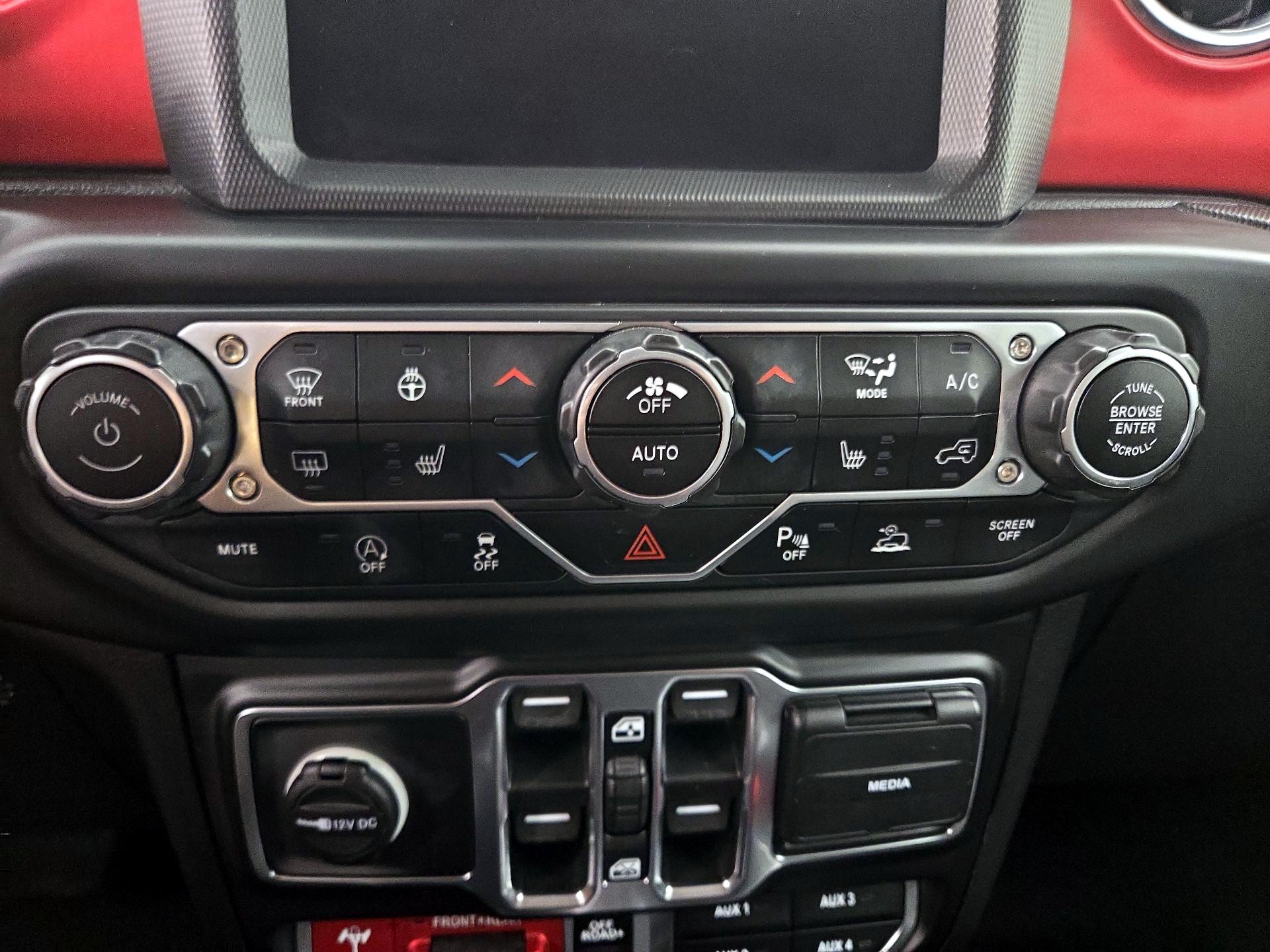 Thumbnail: 2021 Jeep Wrangler - 17