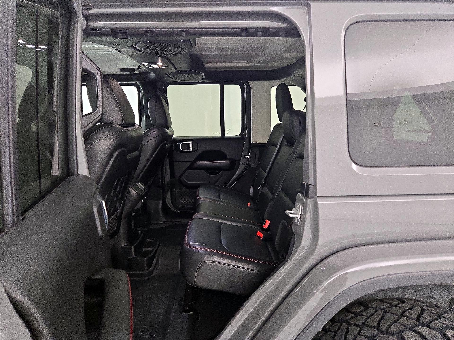 Thumbnail: 2021 Jeep Wrangler - 20