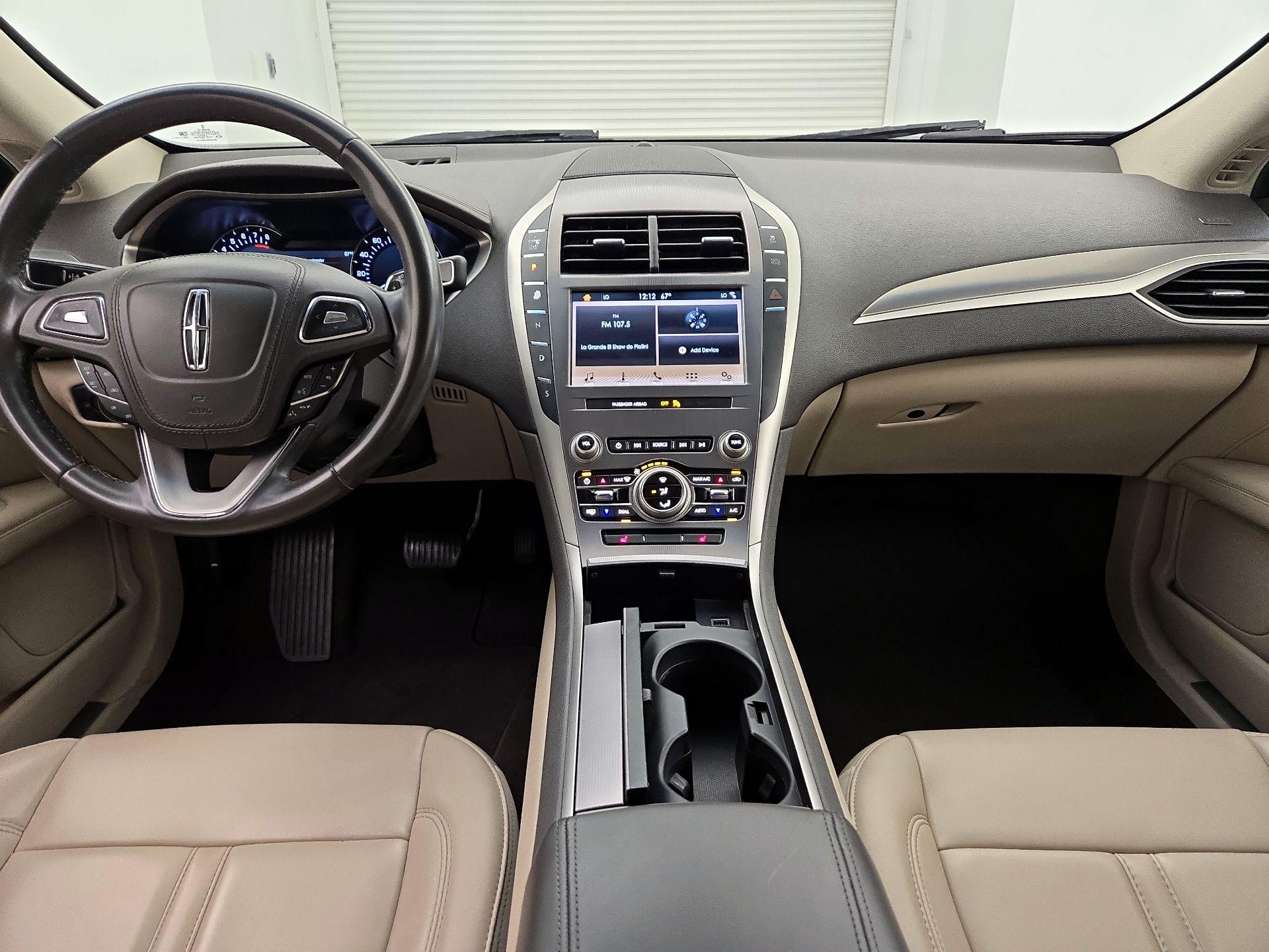 Thumbnail: 2019 Lincoln MKZ - 9