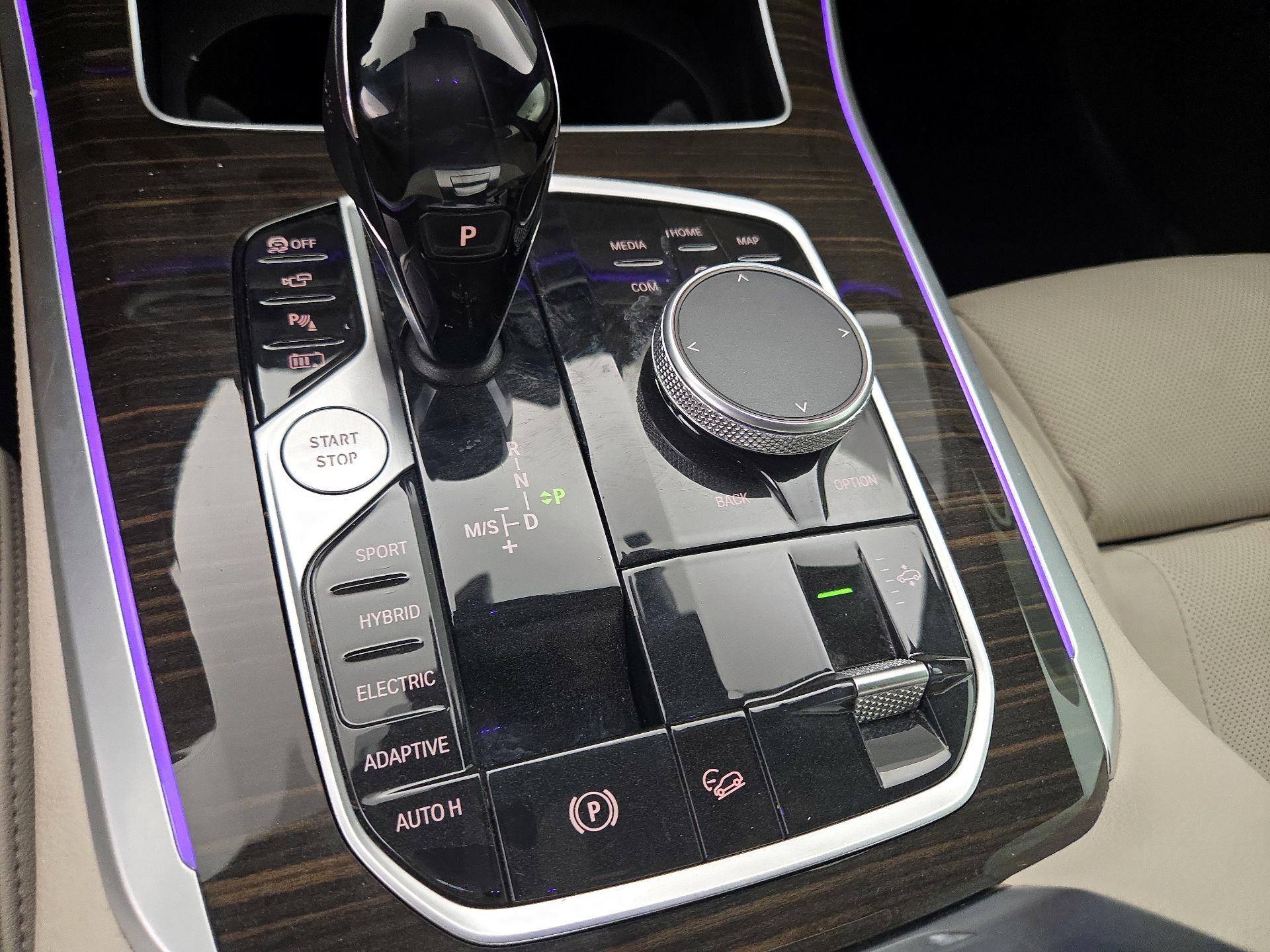 Thumbnail: 2021 BMW X5 - 18