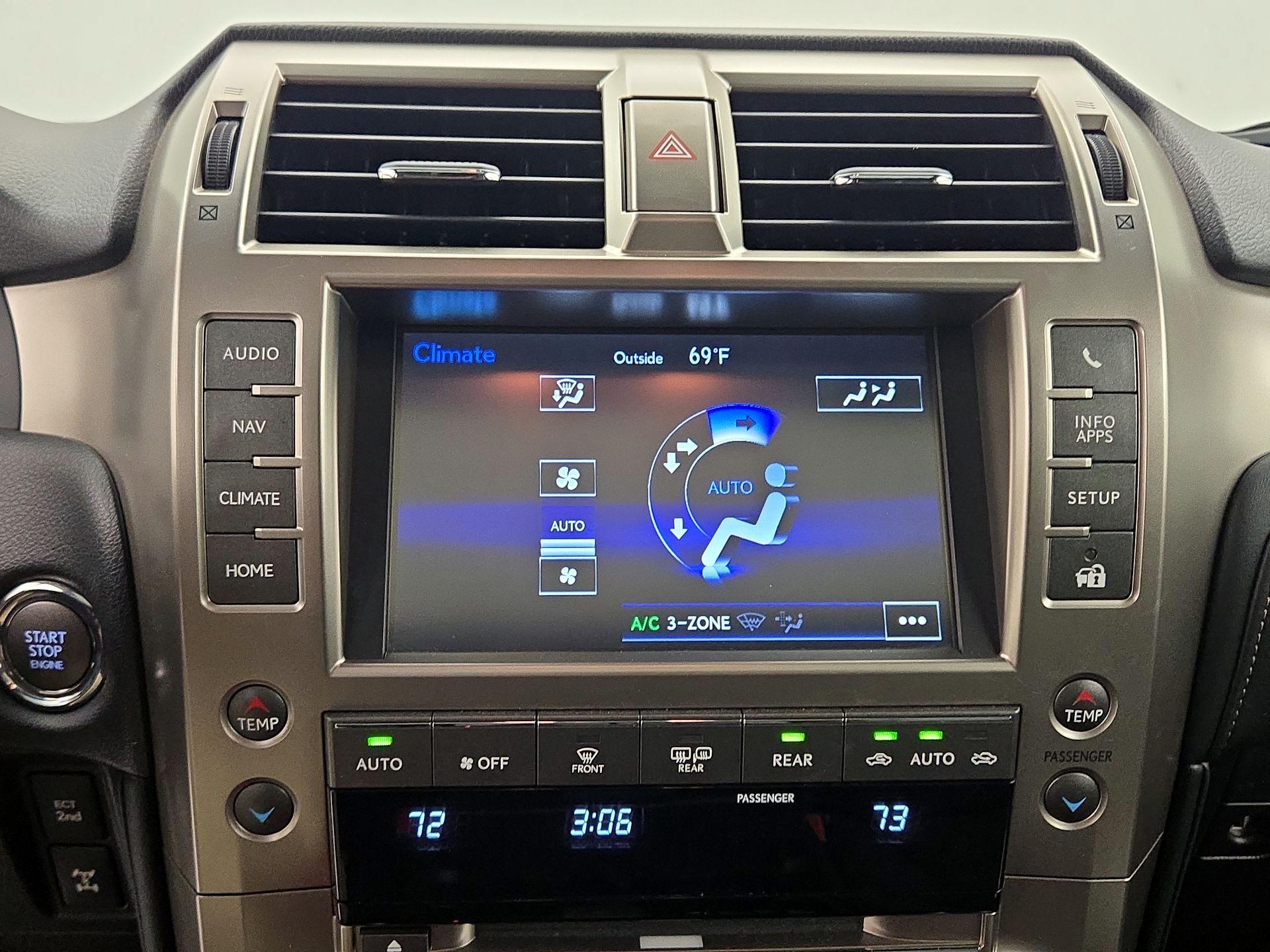 Thumbnail: 2021 Lexus GX - 17