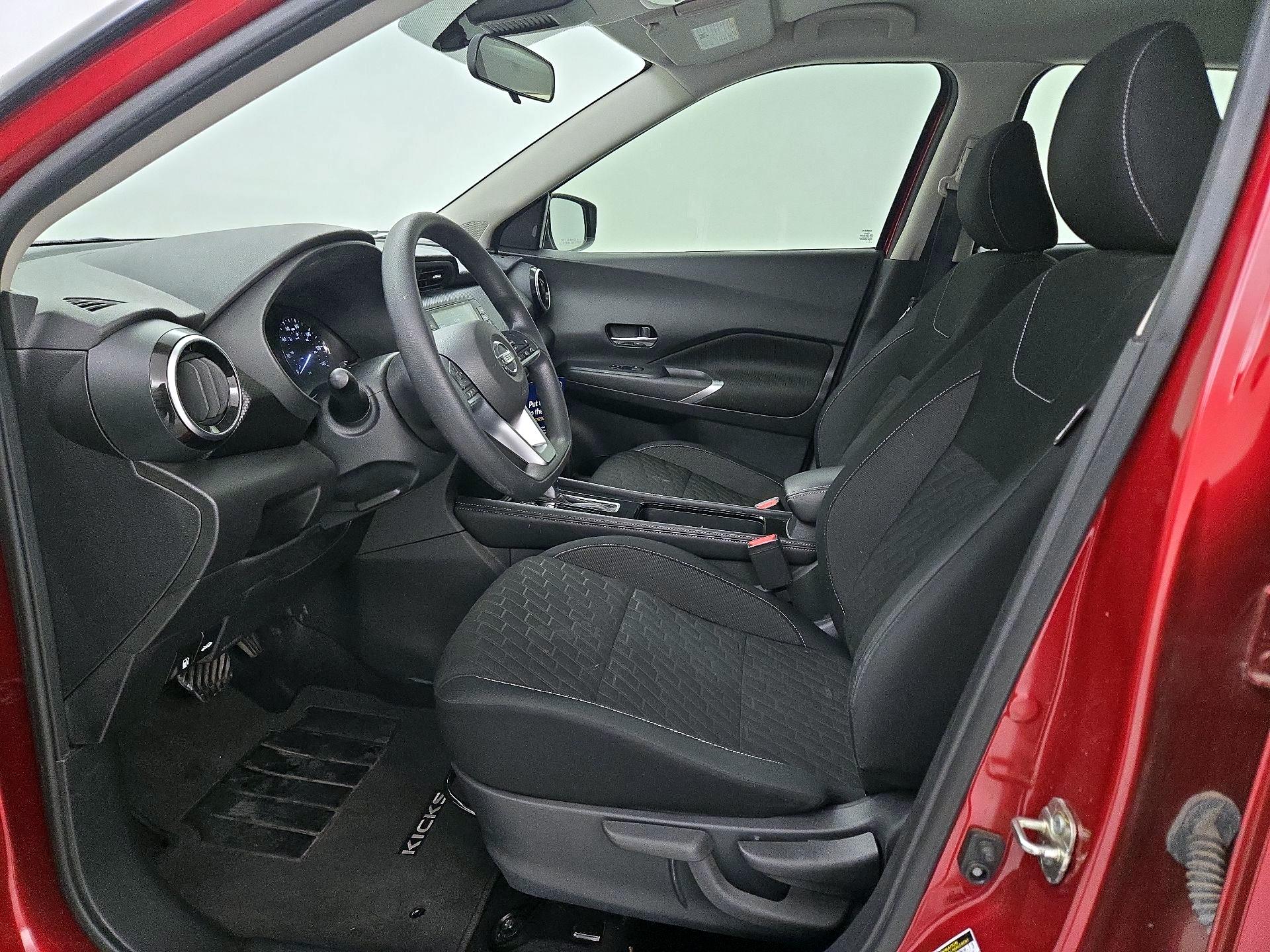 Thumbnail: 2021 Nissan Kicks - 11