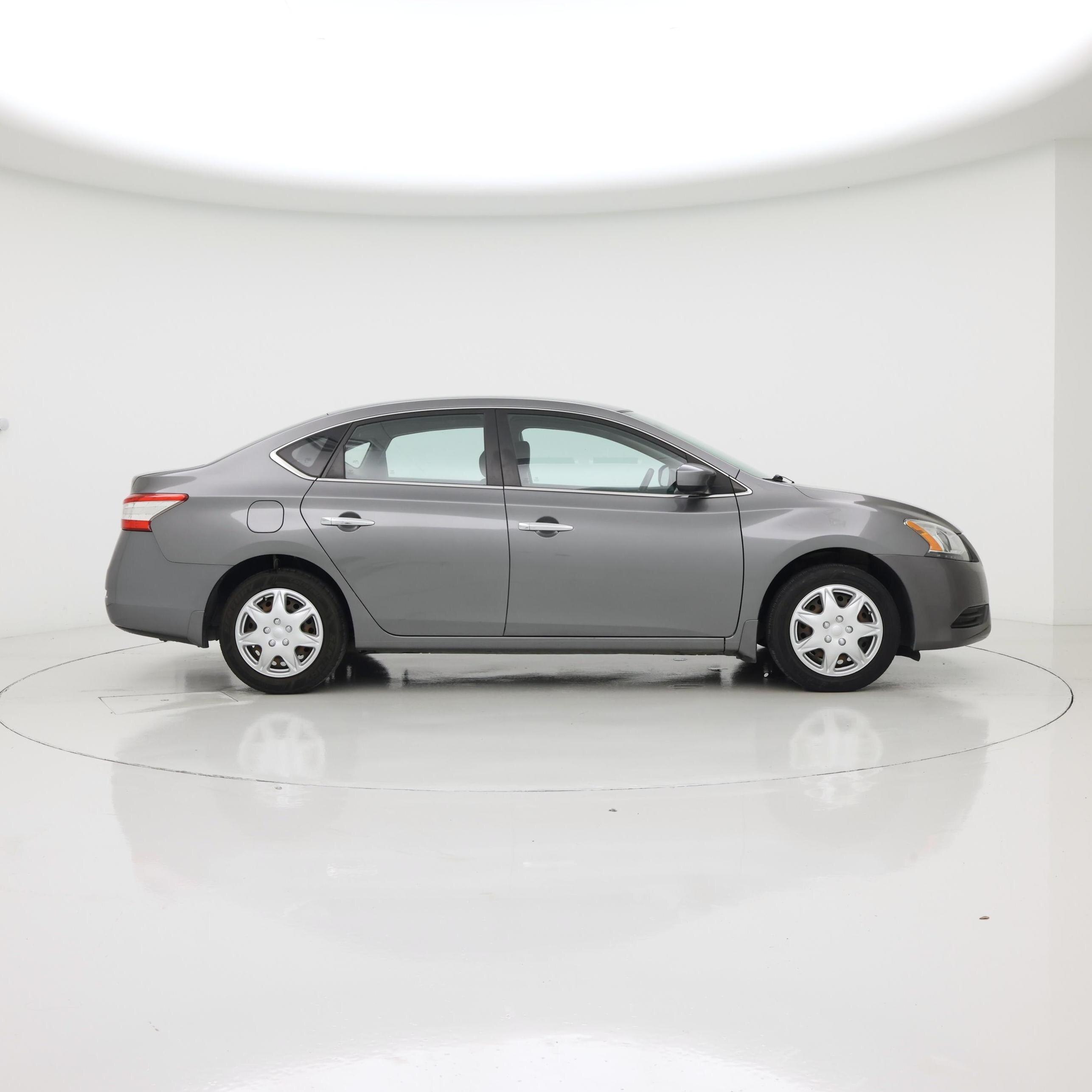 Thumbnail: 2015 Nissan Sentra - 7