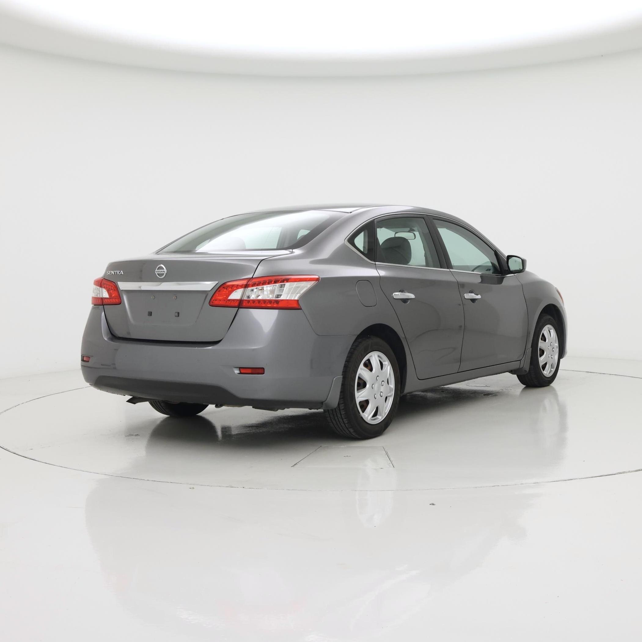 Thumbnail: 2015 Nissan Sentra - 8