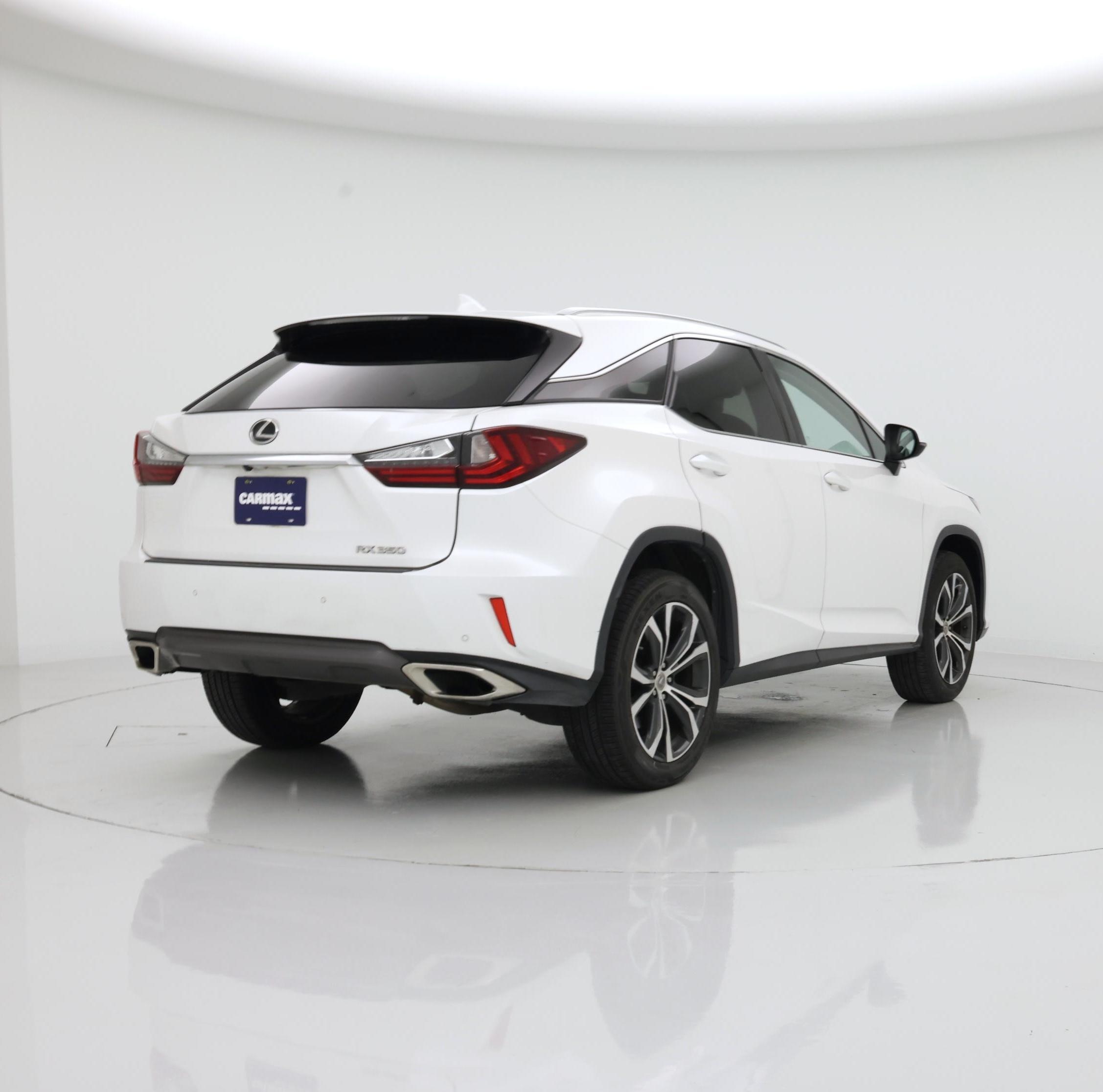 Thumbnail: 2016 Lexus RX - 8