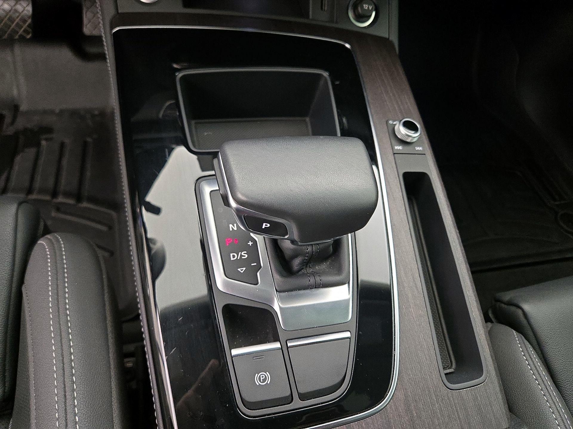 Thumbnail: 2021 Audi Q5 - 18