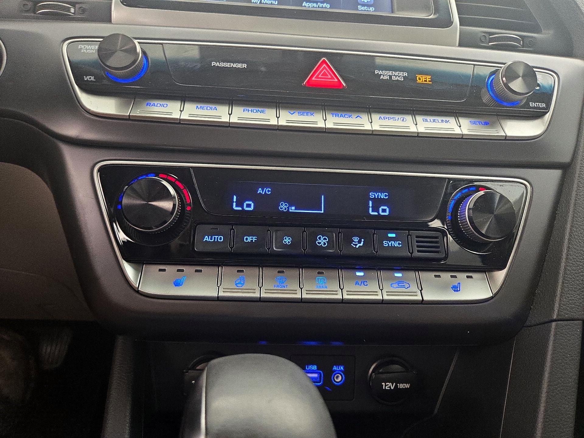 Thumbnail: 2019 Hyundai Sonata - 16