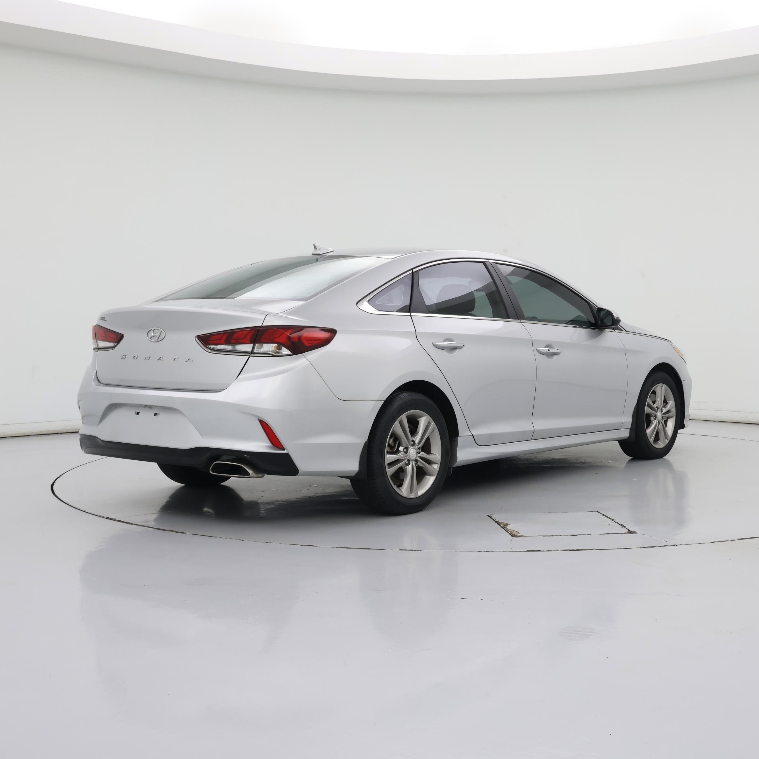 Thumbnail: 2019 Hyundai Sonata - 8