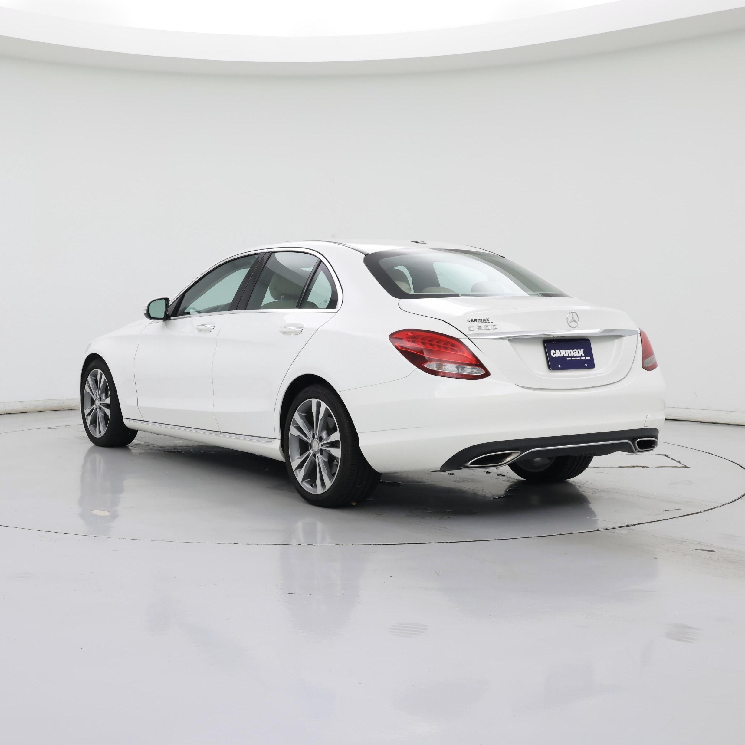 Thumbnail: 2015 Mercedes-Benz C-Class - 2