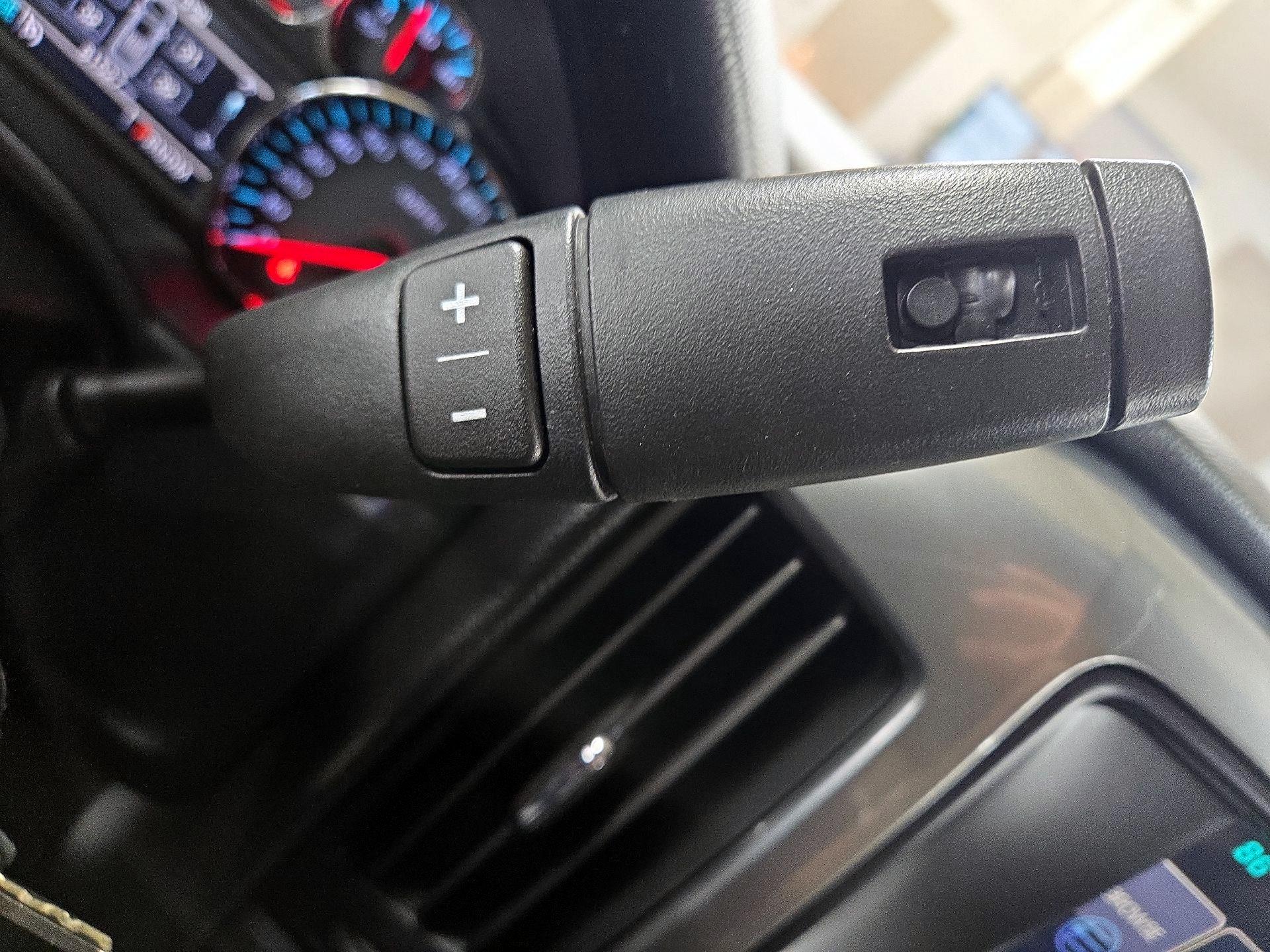 Thumbnail: 2014 Chevrolet Silverado 1500 - 17