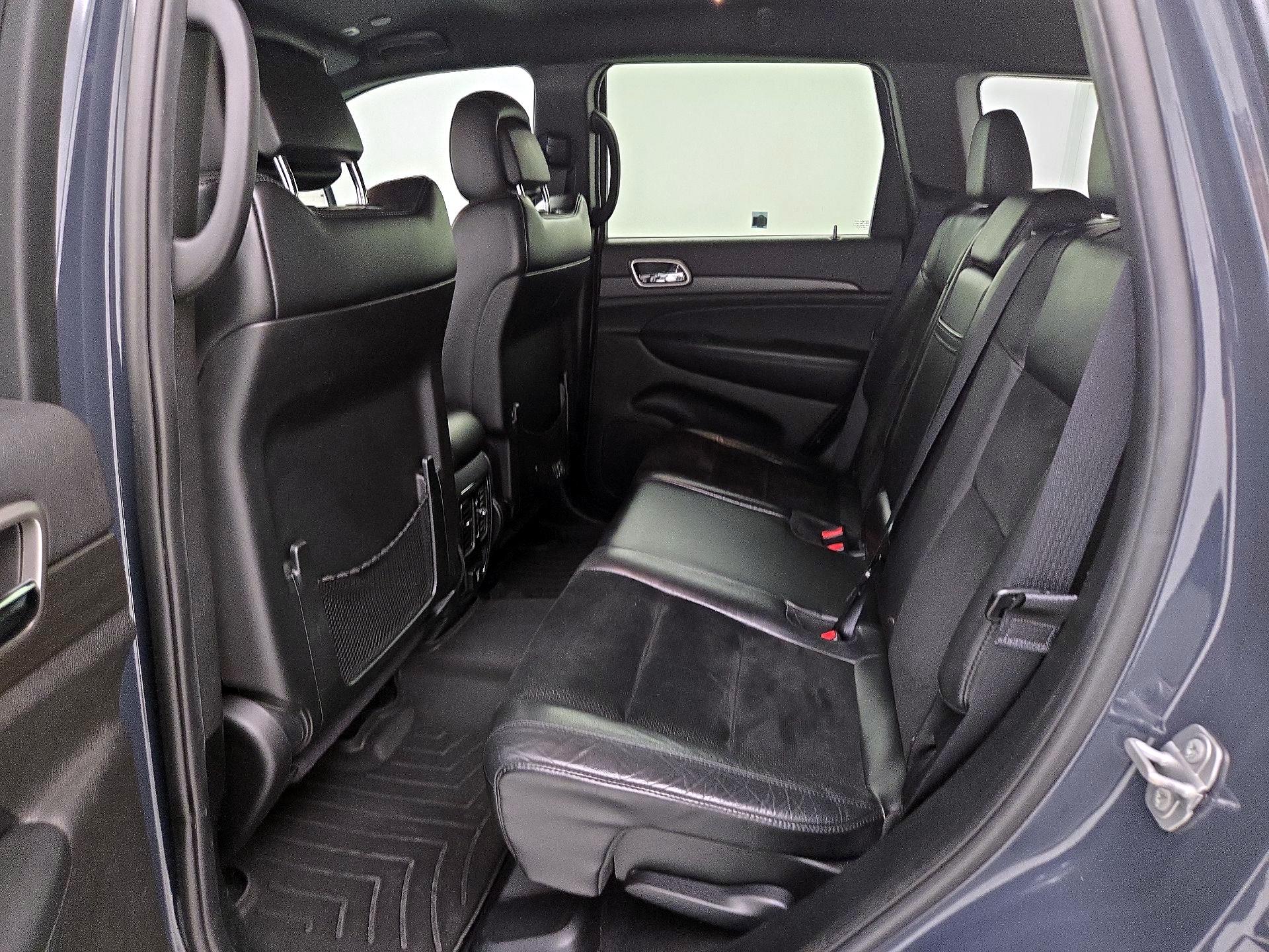 Thumbnail: 2018 Jeep Grand Cherokee - 19