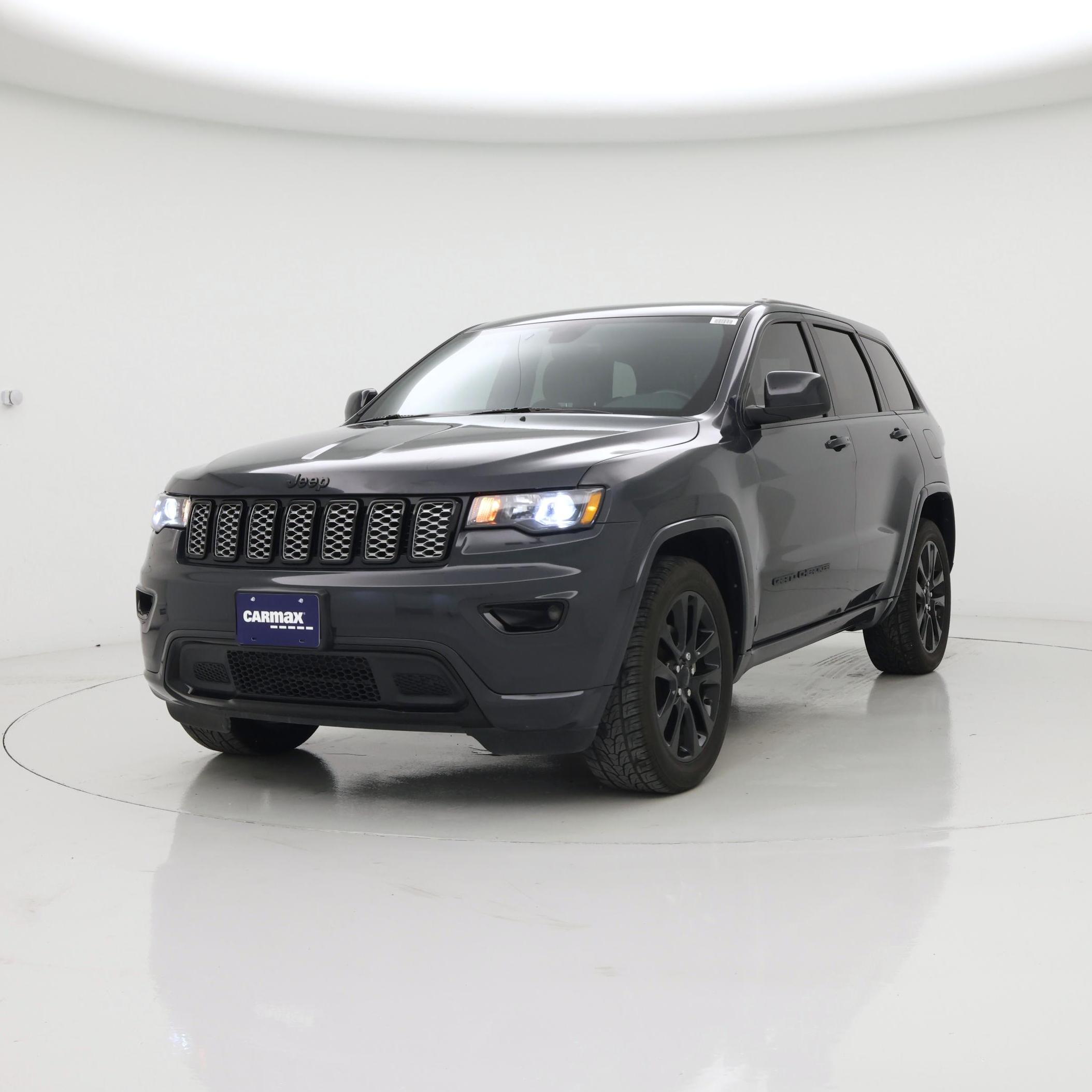 Thumbnail: 2018 Jeep Grand Cherokee - 4