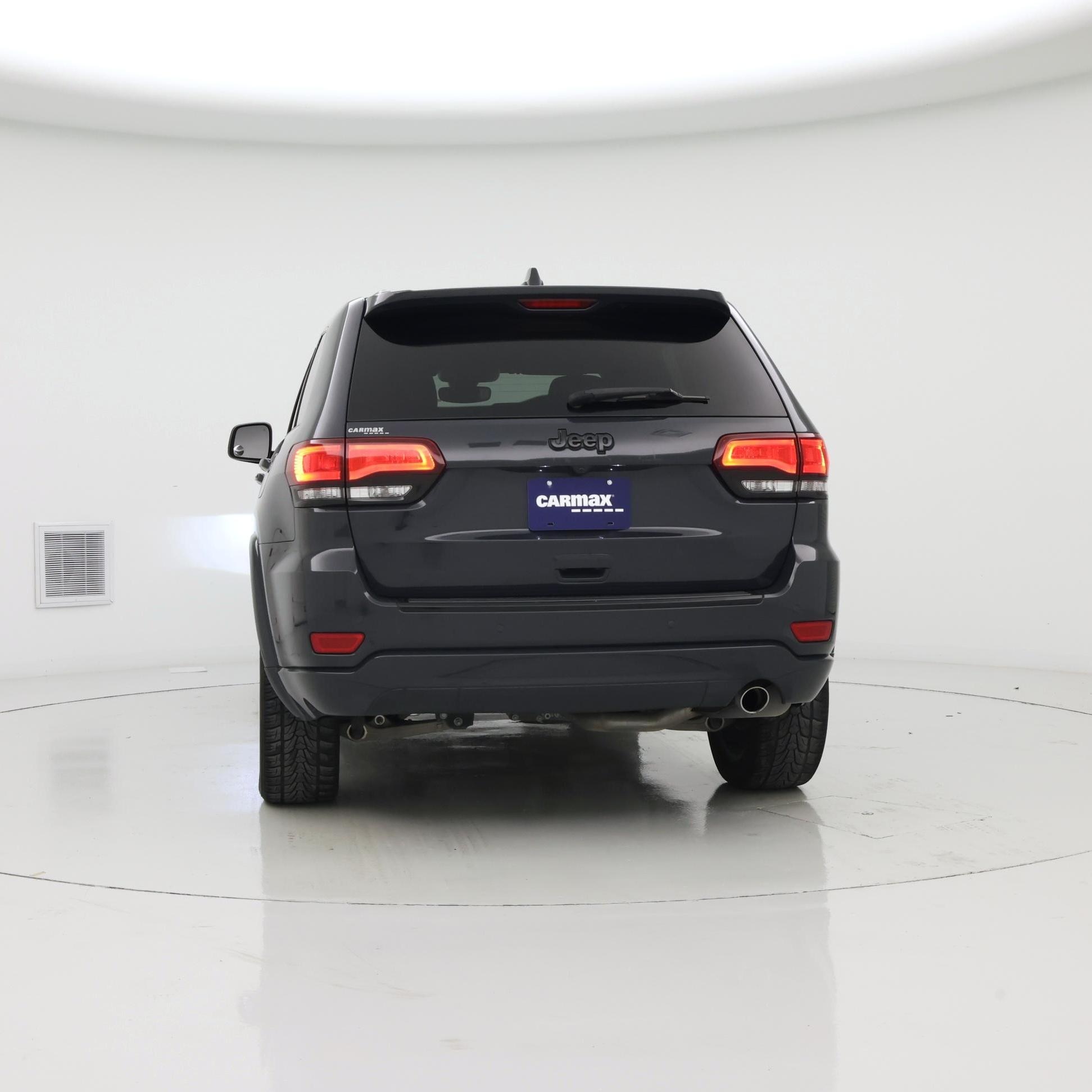 Thumbnail: 2018 Jeep Grand Cherokee - 6
